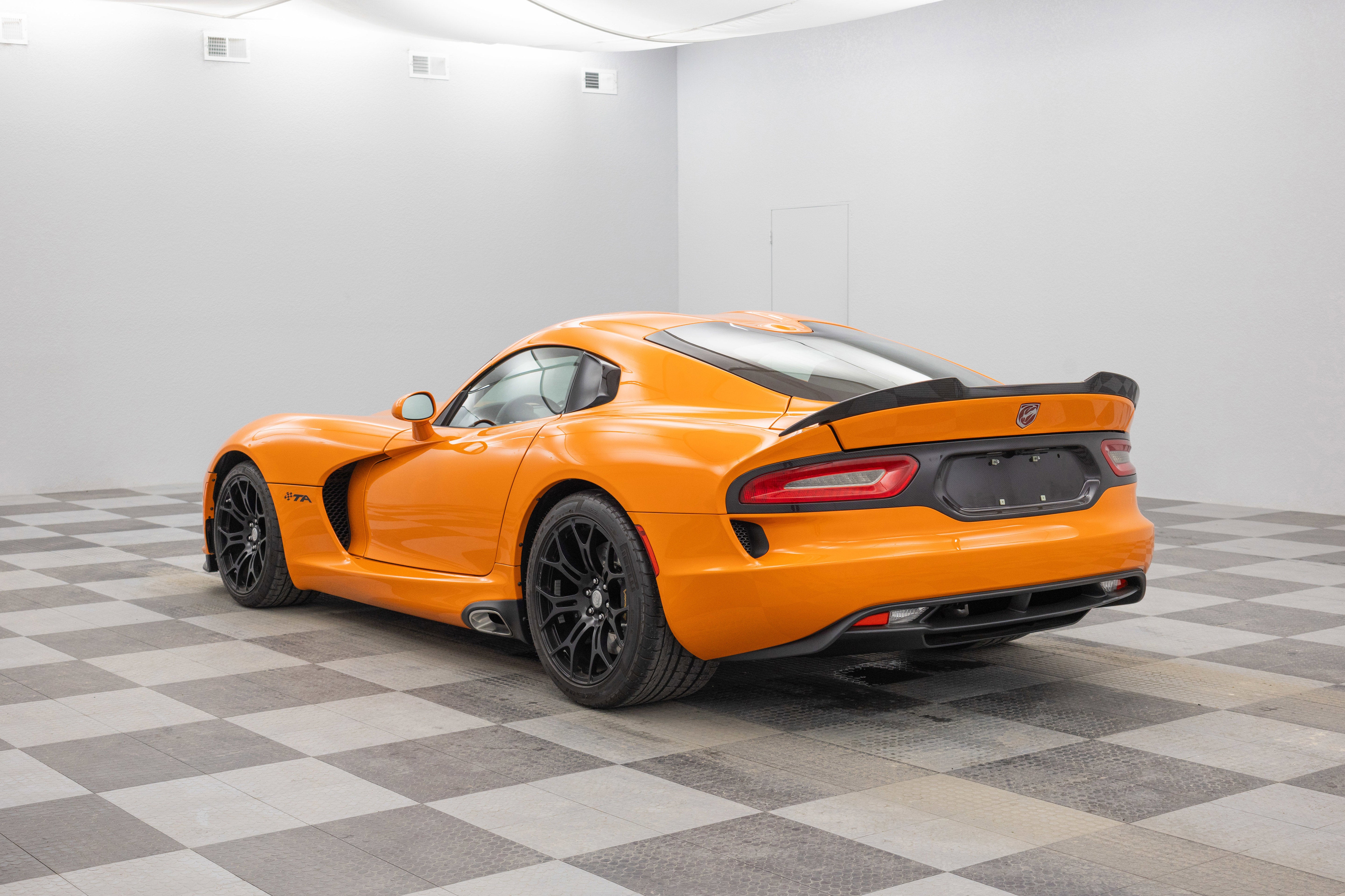 2014 Dodge Viper TA