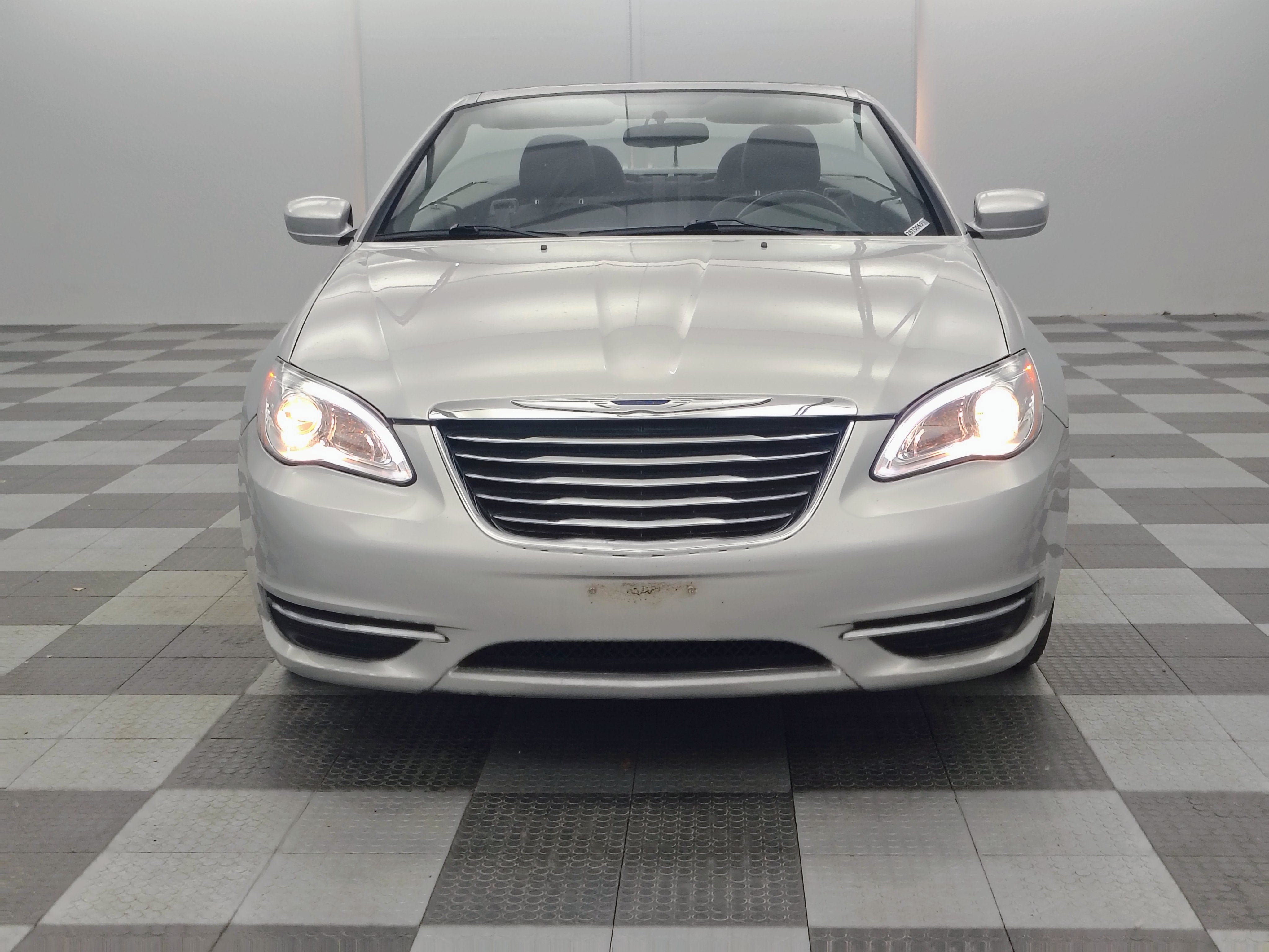 2012 Chrysler 200 Touring