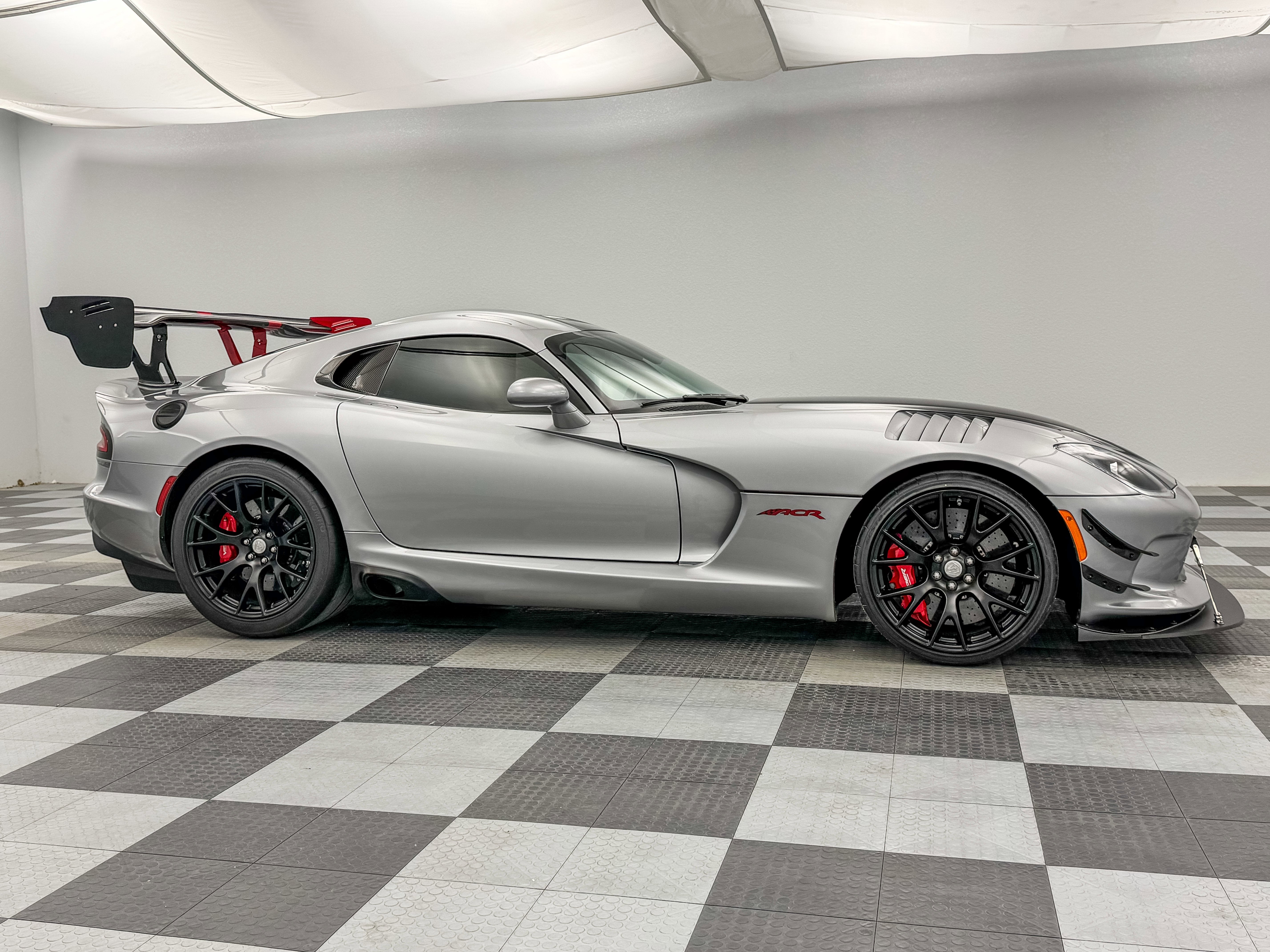 2016 Dodge Viper ACR