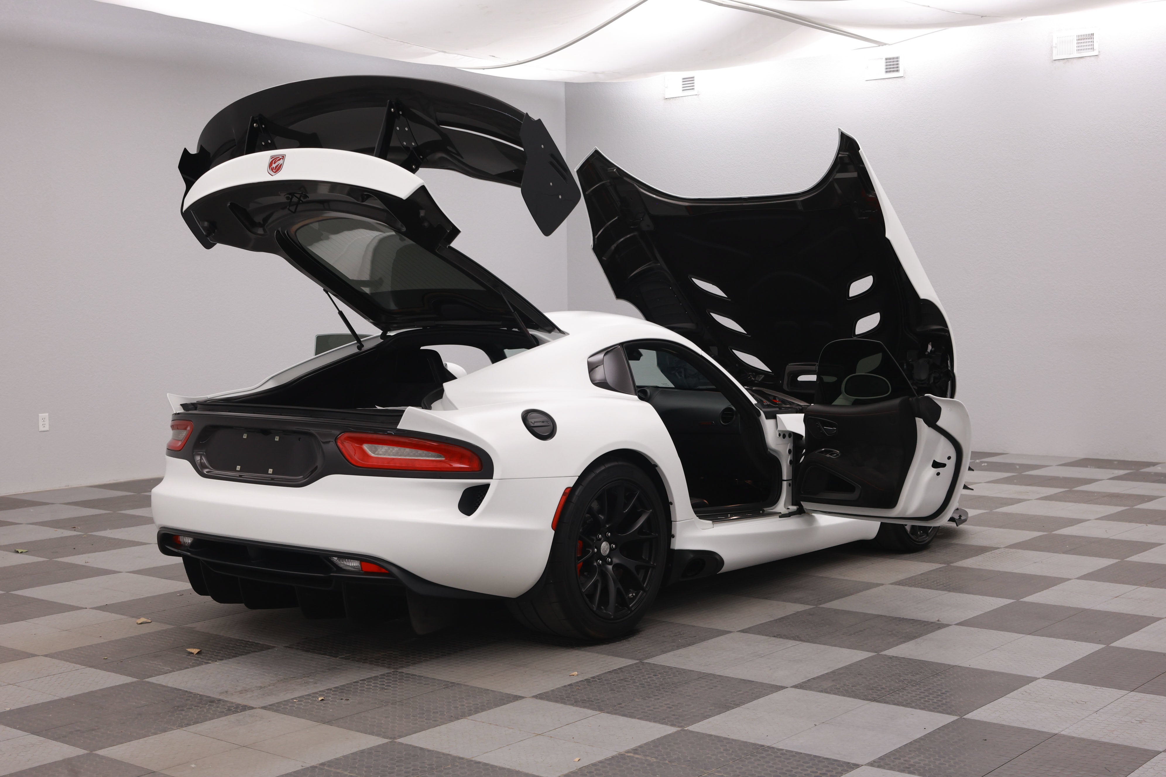 2016 Dodge Viper GTC