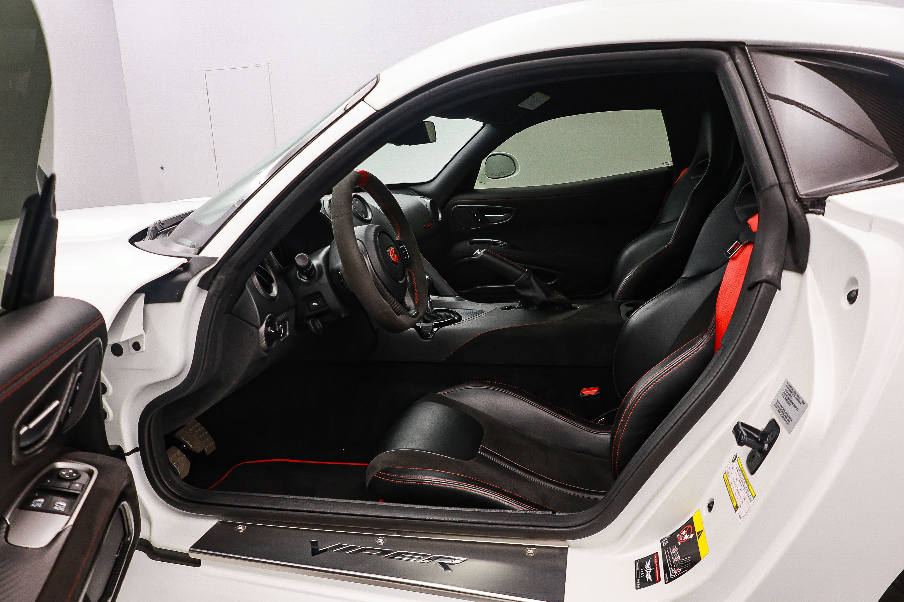 2016 Dodge Viper GTC