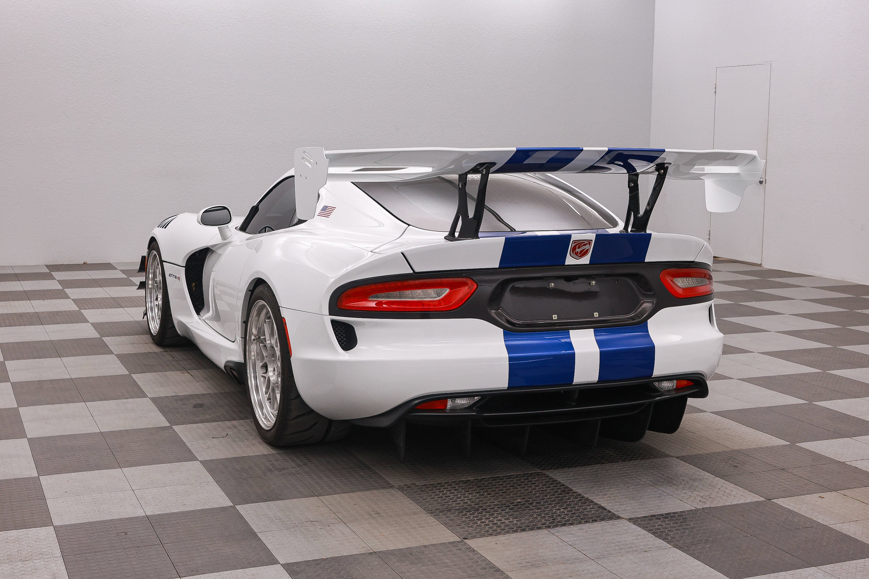 2017 Dodge Viper GTC GTS-R