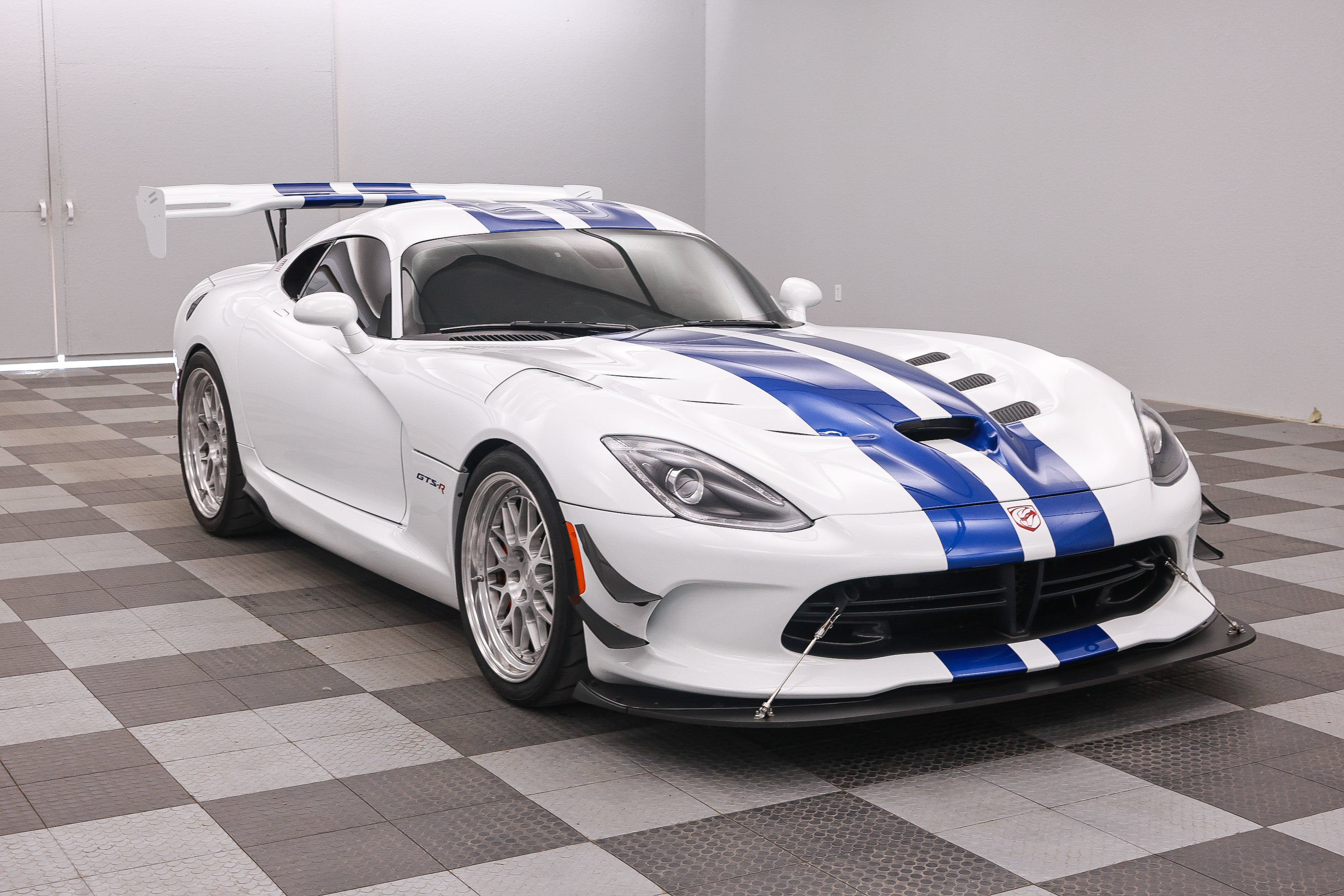 2017 Dodge Viper GTC GTS-R