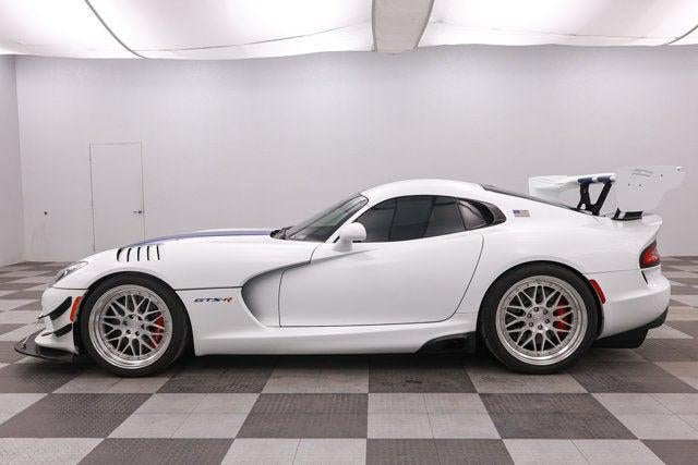2017 Dodge Viper GTC GTS-R