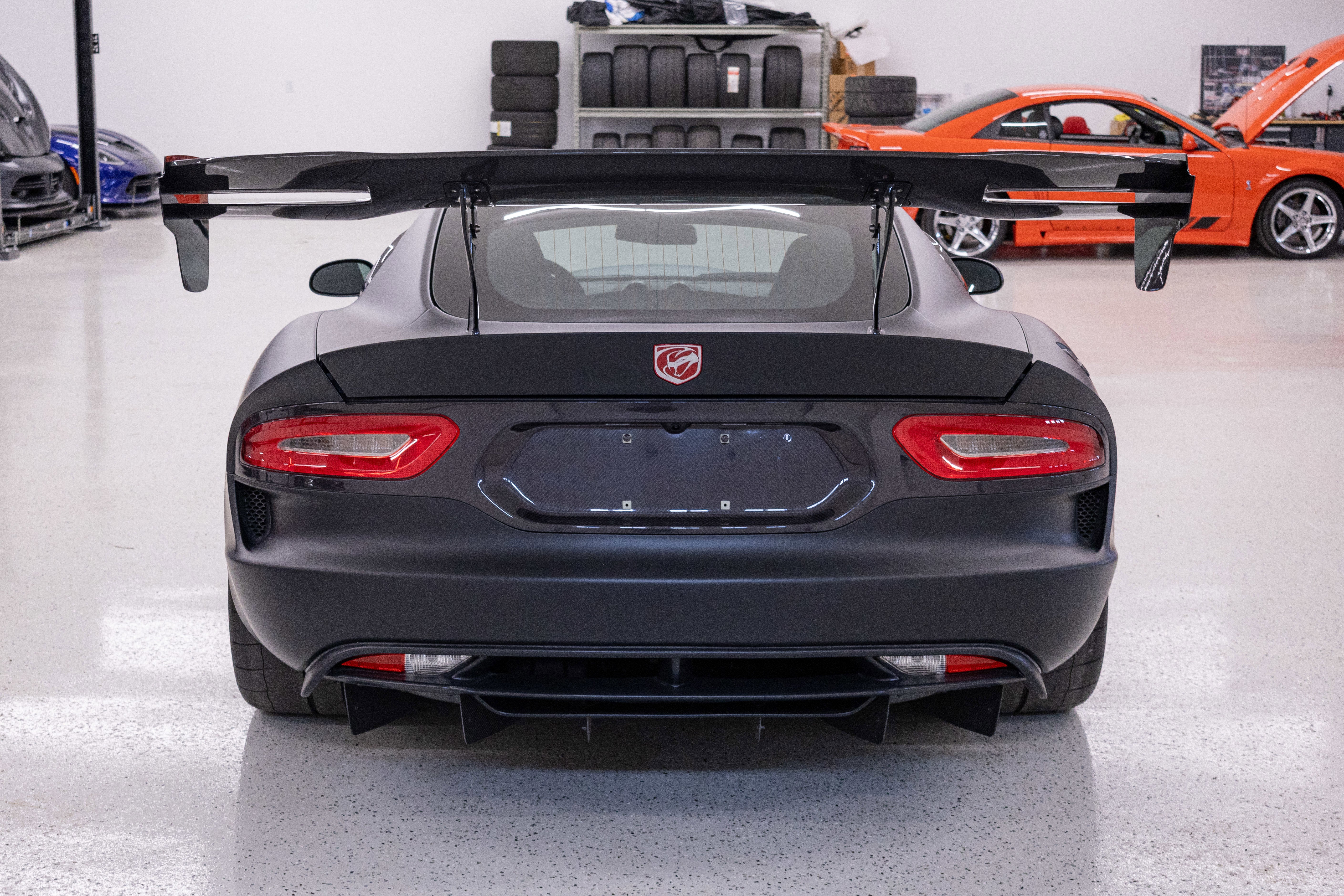 2017 Dodge Viper GTC