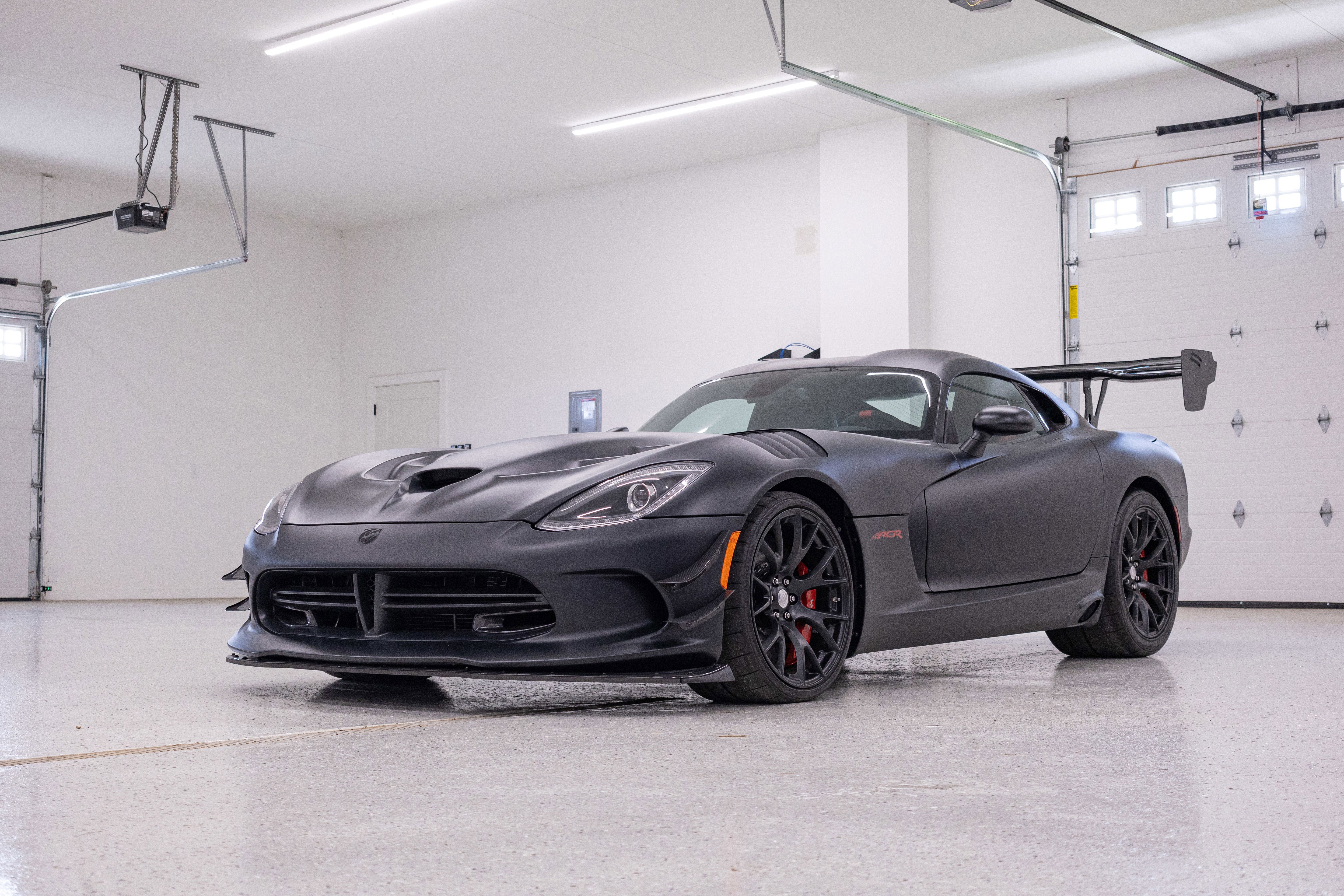 2017 Dodge Viper GTC