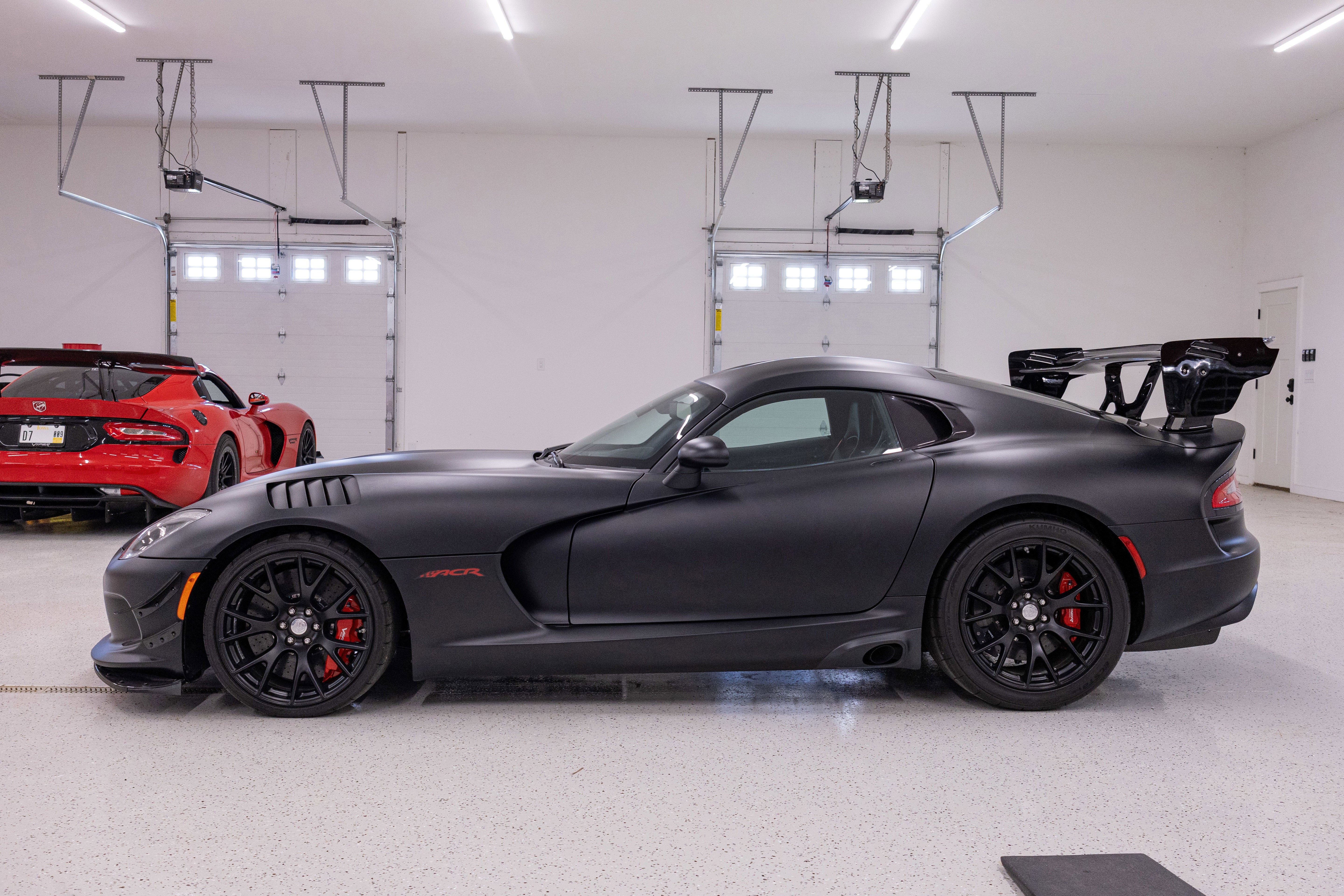 2017 Dodge Viper GTC