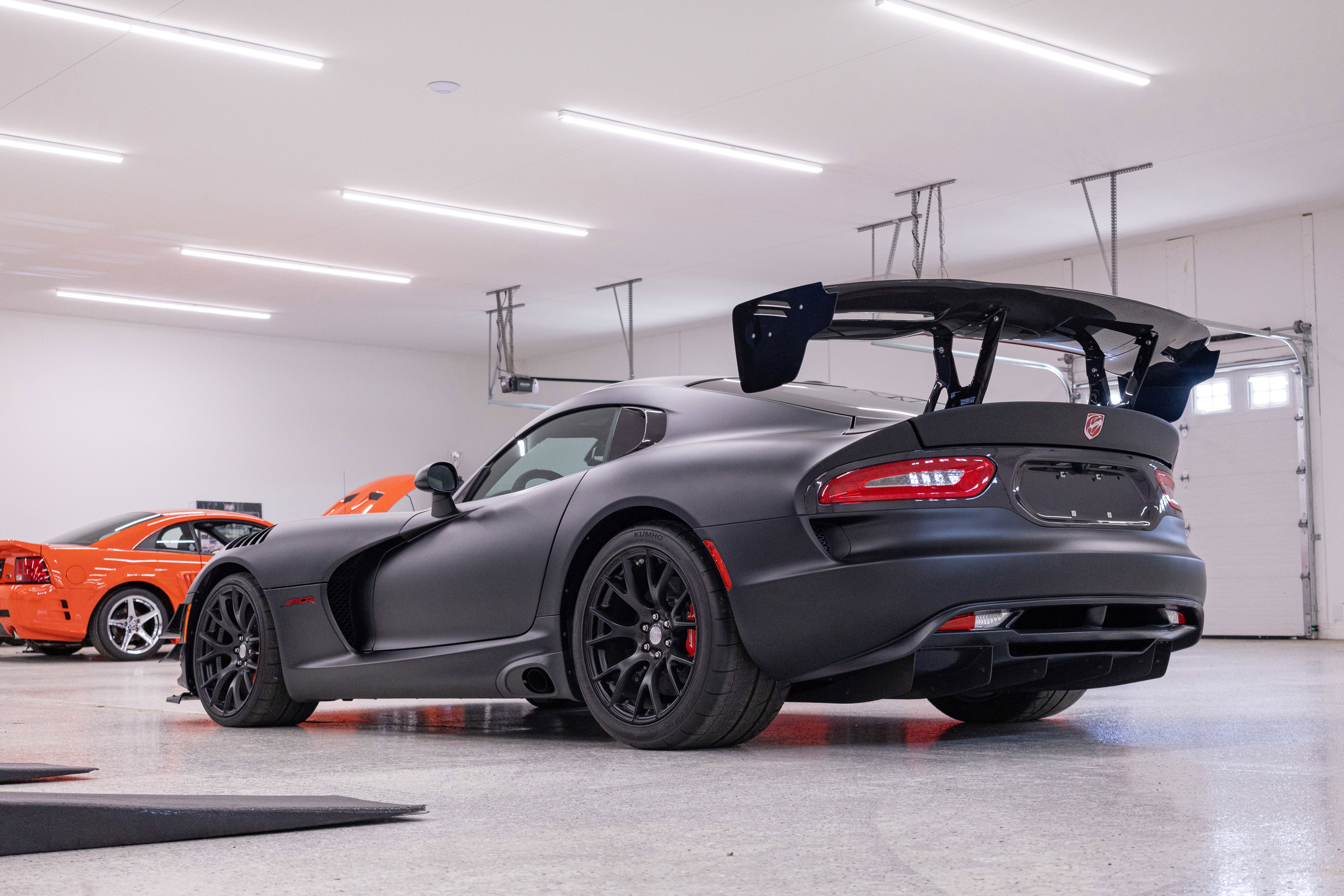 2017 Dodge Viper GTC