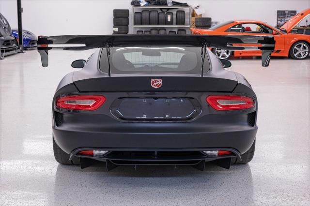 2017 Dodge Viper GTC