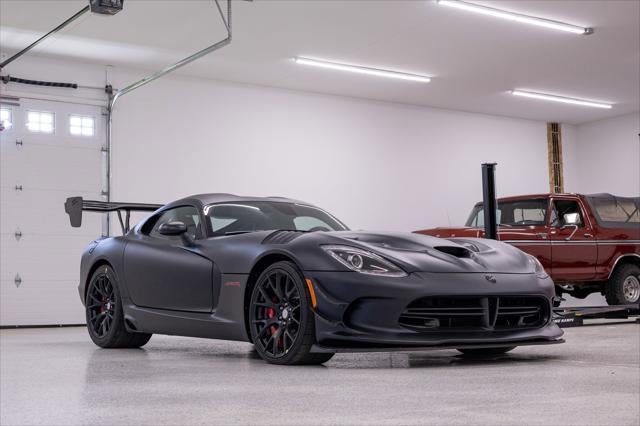 2017 Dodge Viper GTC