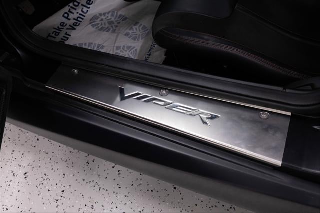 2017 Dodge Viper GTC
