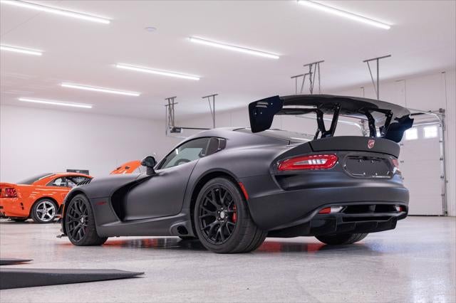 2017 Dodge Viper GTC