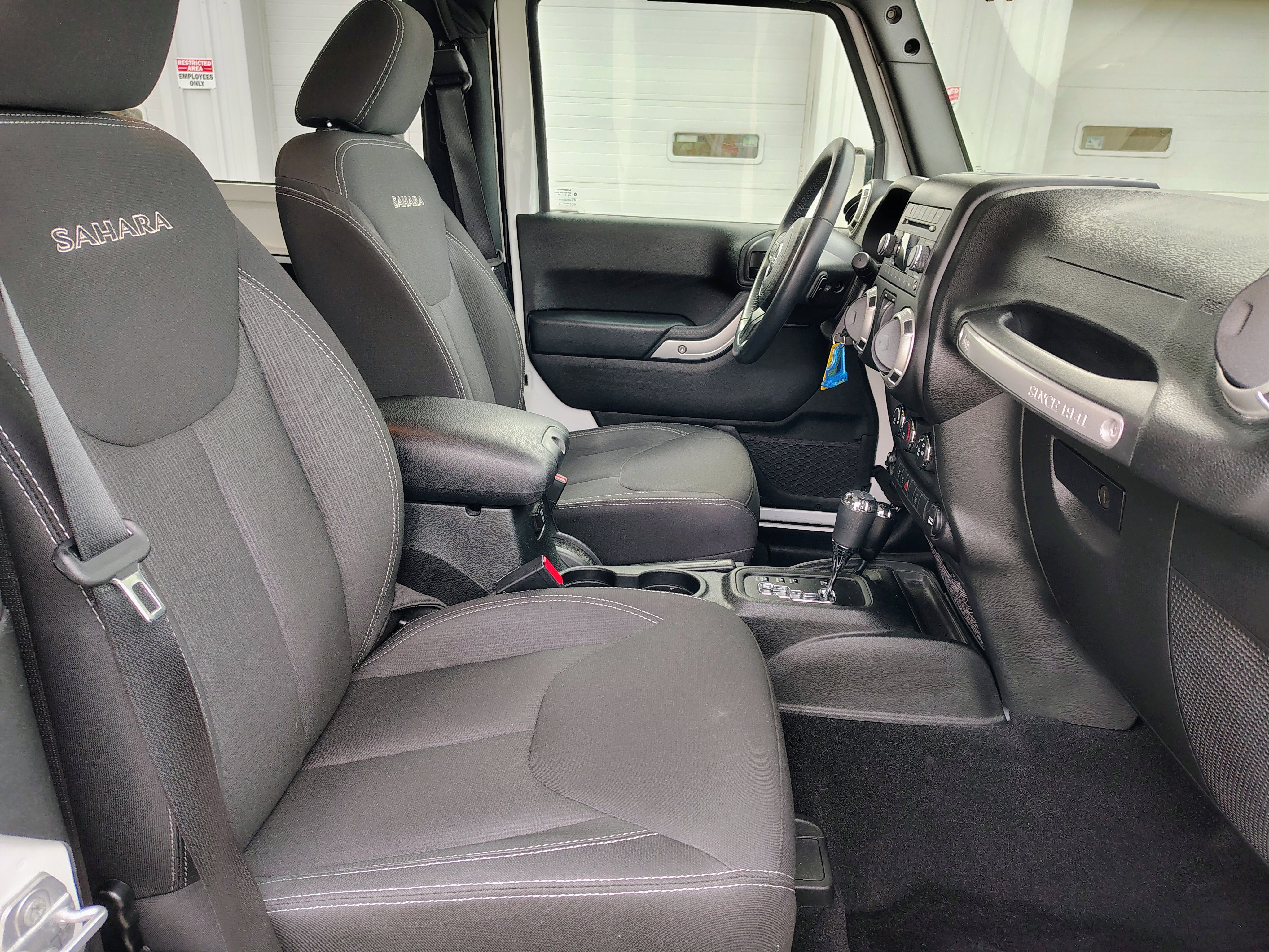 2017 Jeep Wrangler Sahara