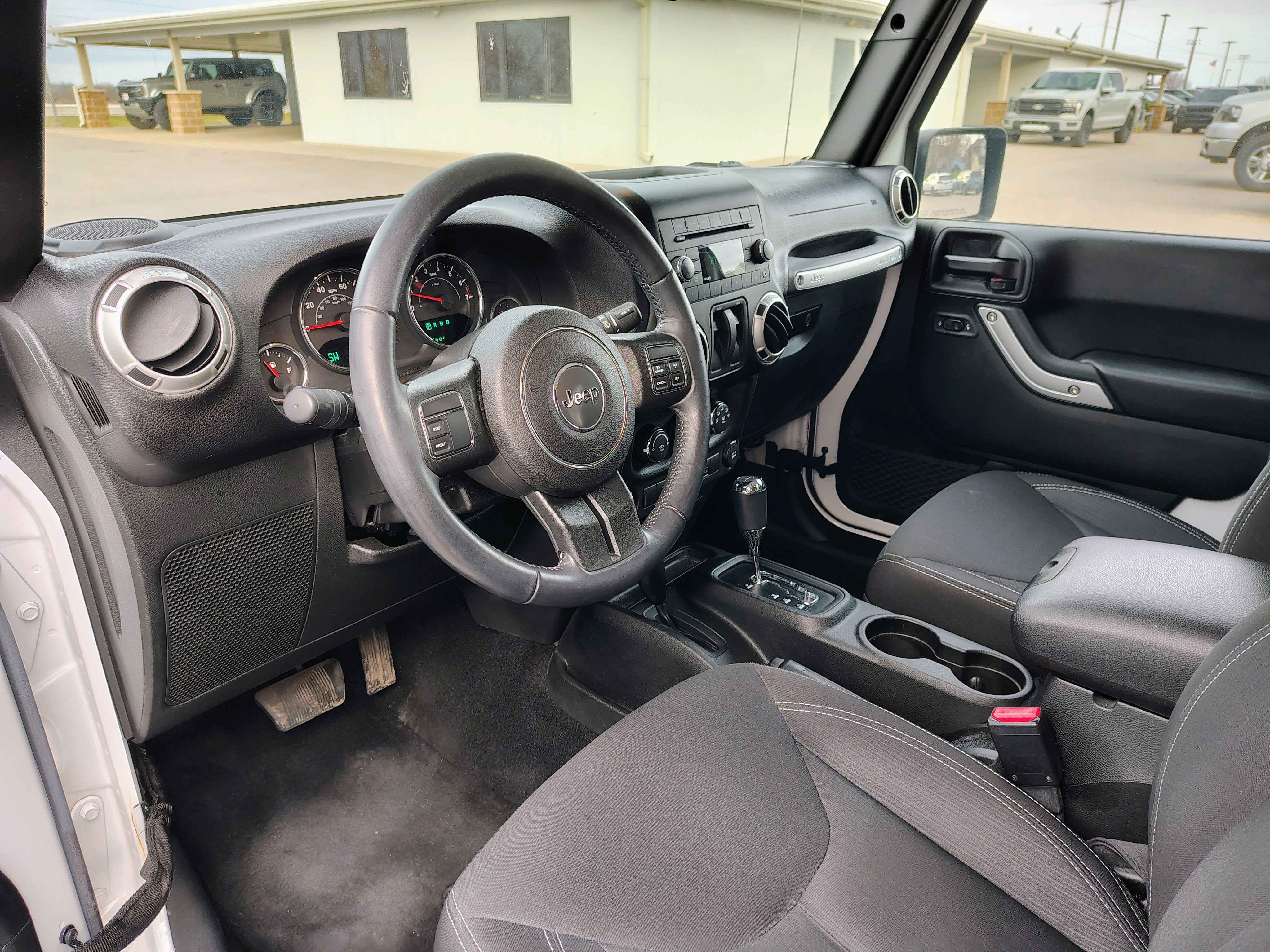 2017 Jeep Wrangler Sahara