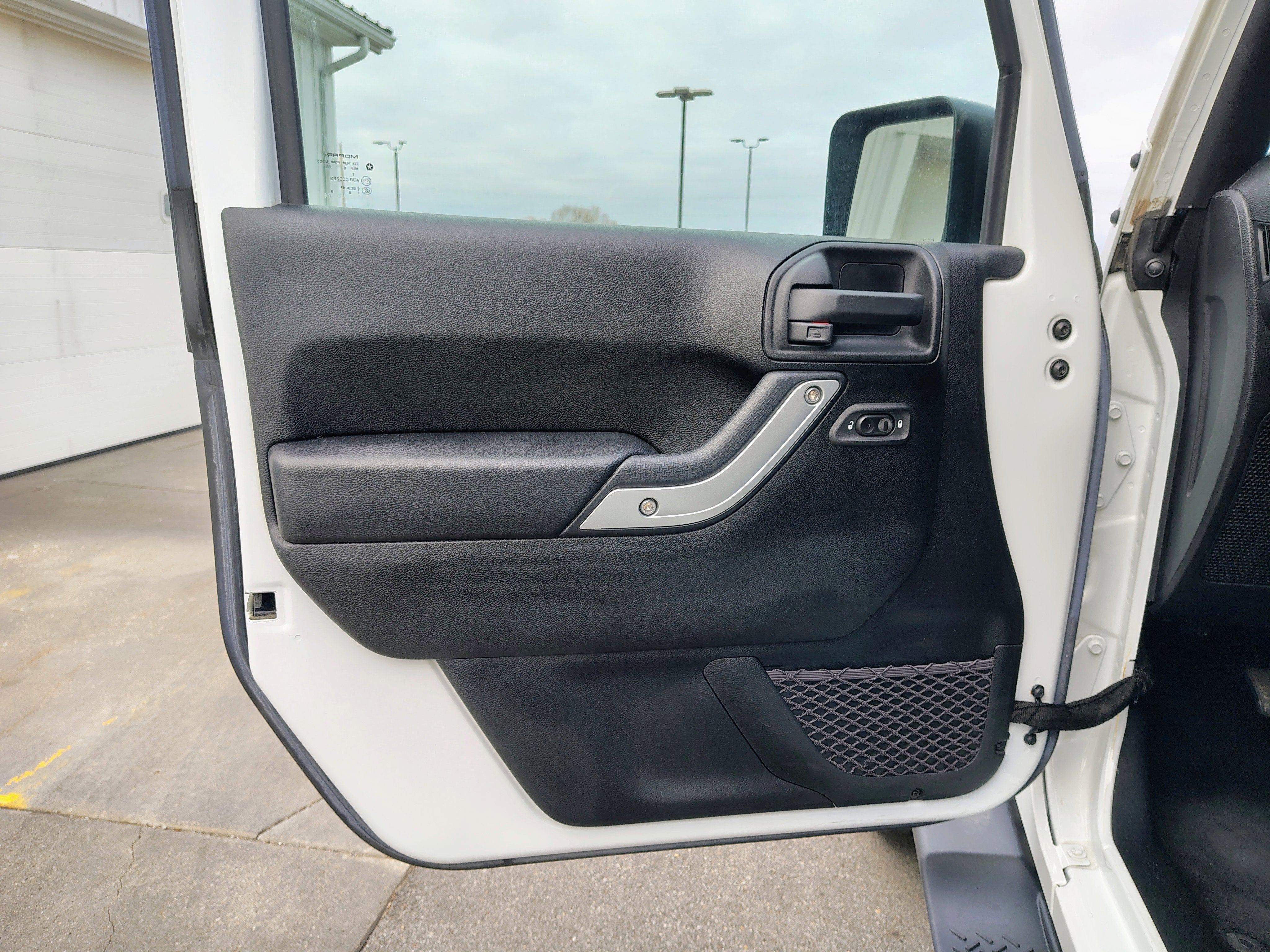 2017 Jeep Wrangler Sahara