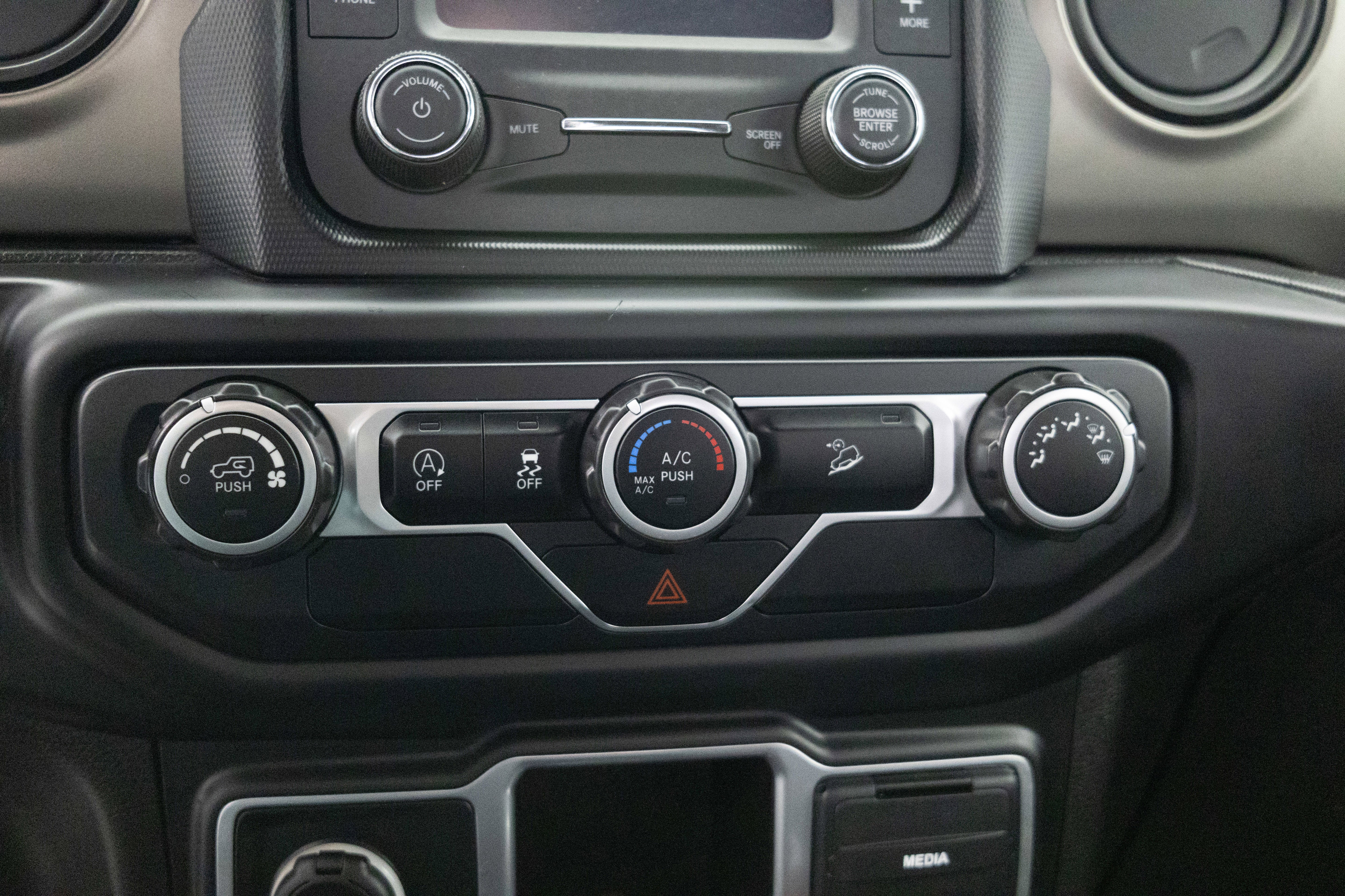 2018 Jeep Wrangler Sport