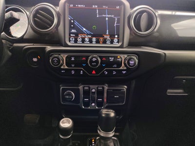 2020 Jeep Wrangler Unlimited Sahara Altitude 4x4