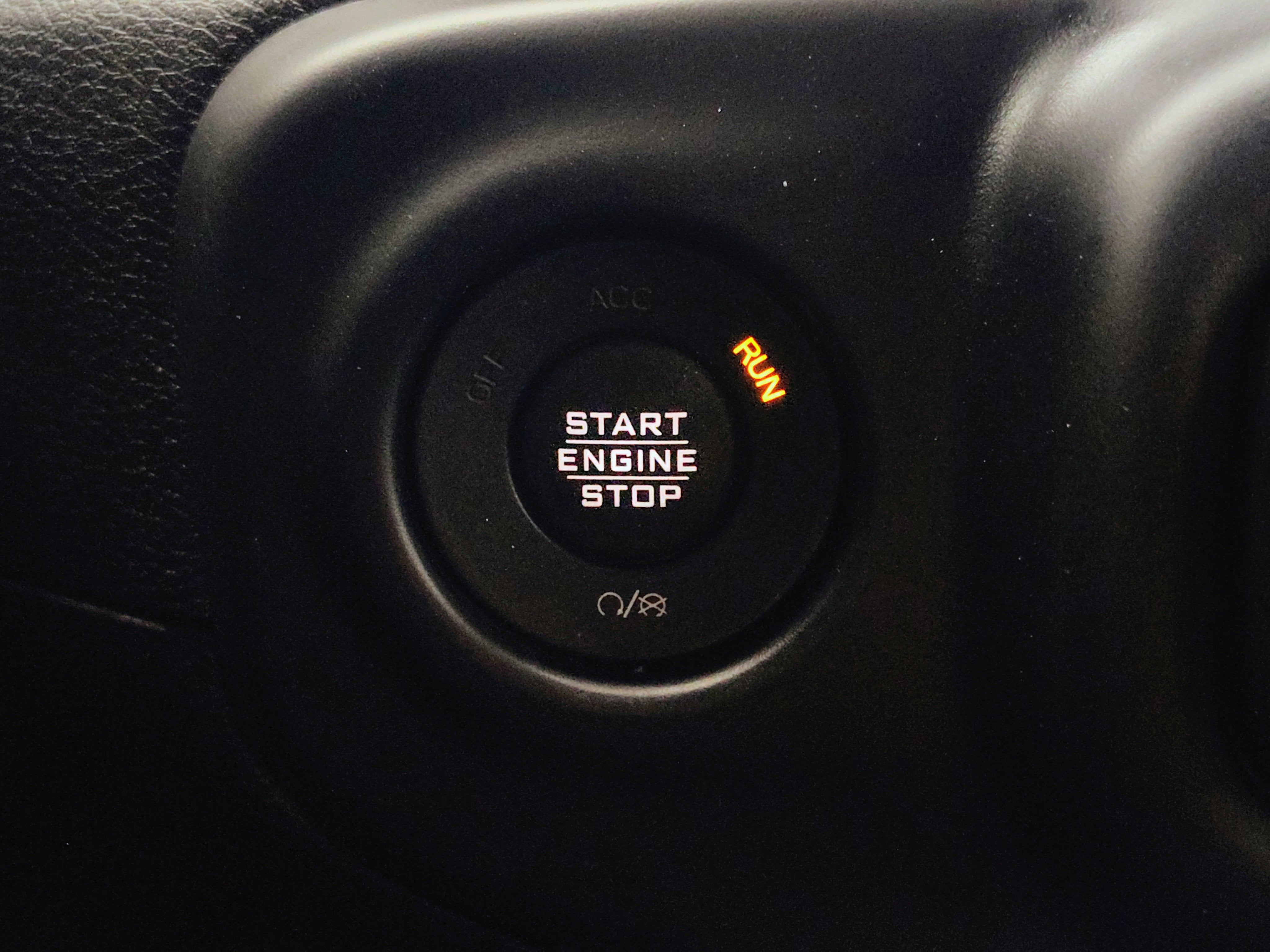 2020 Jeep Wrangler Unlimited Sahara Altitude 4x4
