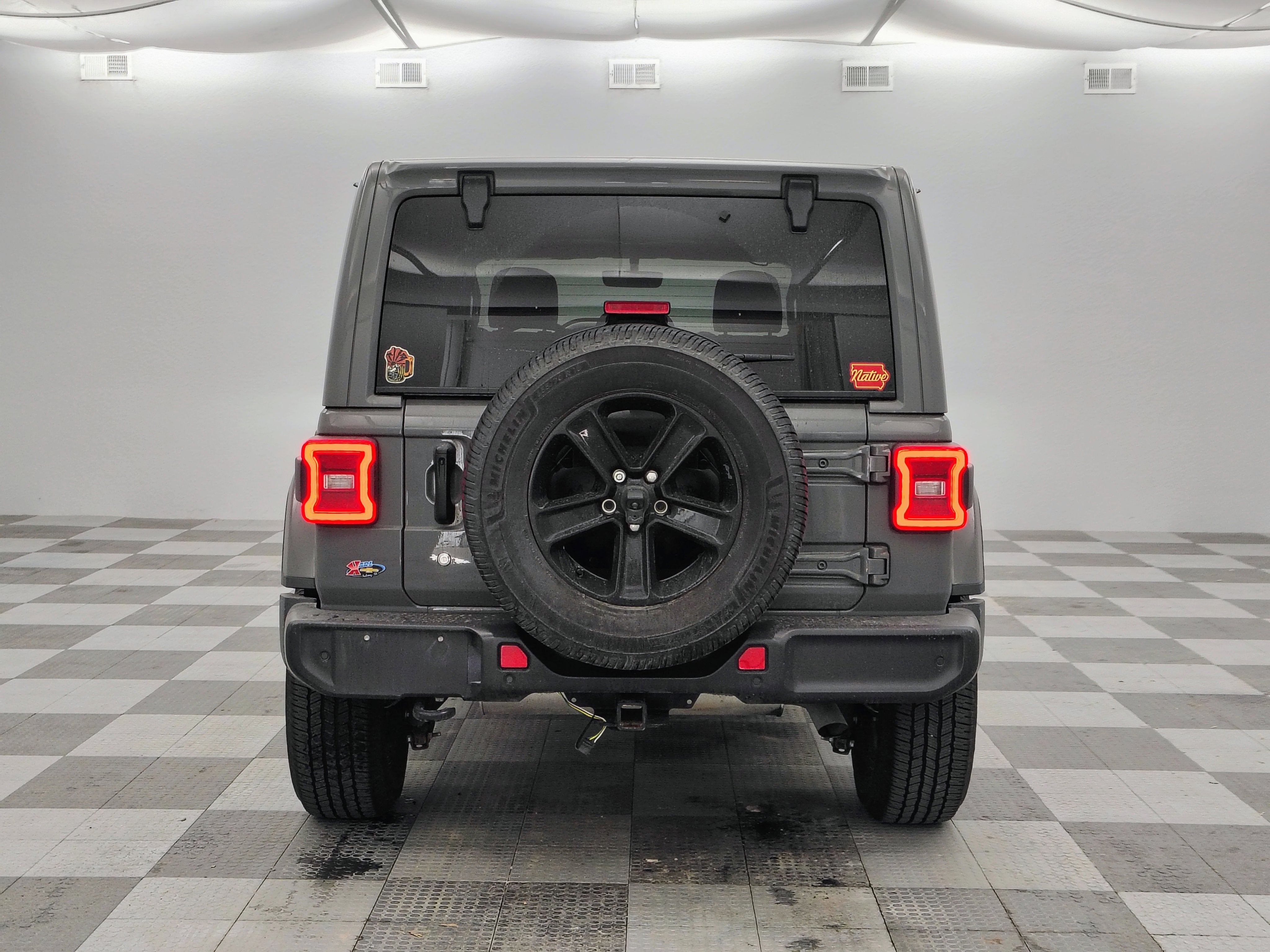 2020 Jeep Wrangler Unlimited Sahara Altitude 4x4