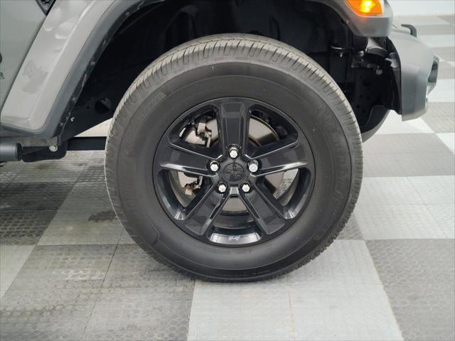 2020 Jeep Wrangler Unlimited Sahara Altitude 4x4