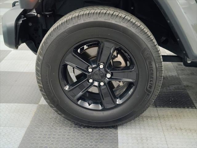2020 Jeep Wrangler Unlimited Sahara Altitude 4x4