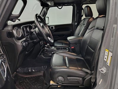 2020 Jeep Wrangler Unlimited Sahara Altitude 4x4