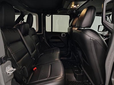 2020 Jeep Wrangler Unlimited Sahara Altitude 4x4