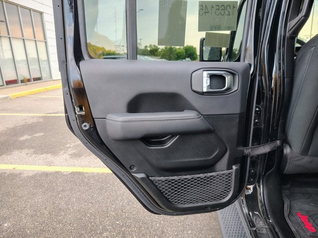 2023 Jeep Wrangler Unlimited Sahara