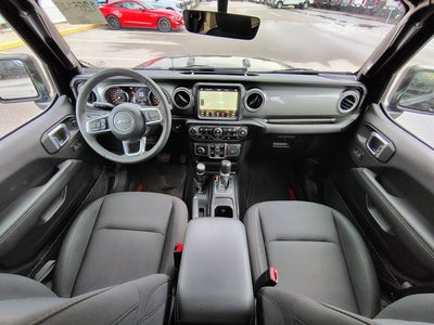 2023 Jeep Wrangler Unlimited Sahara
