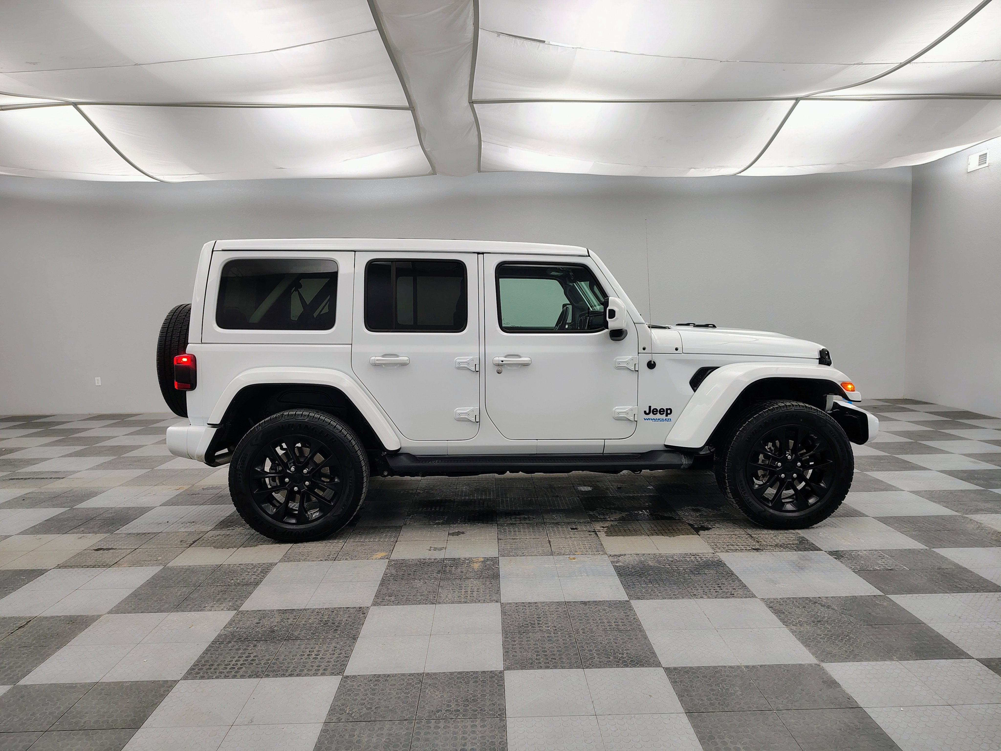 2021 Jeep Wrangler 4xe Unlimited Sahara High Altitude