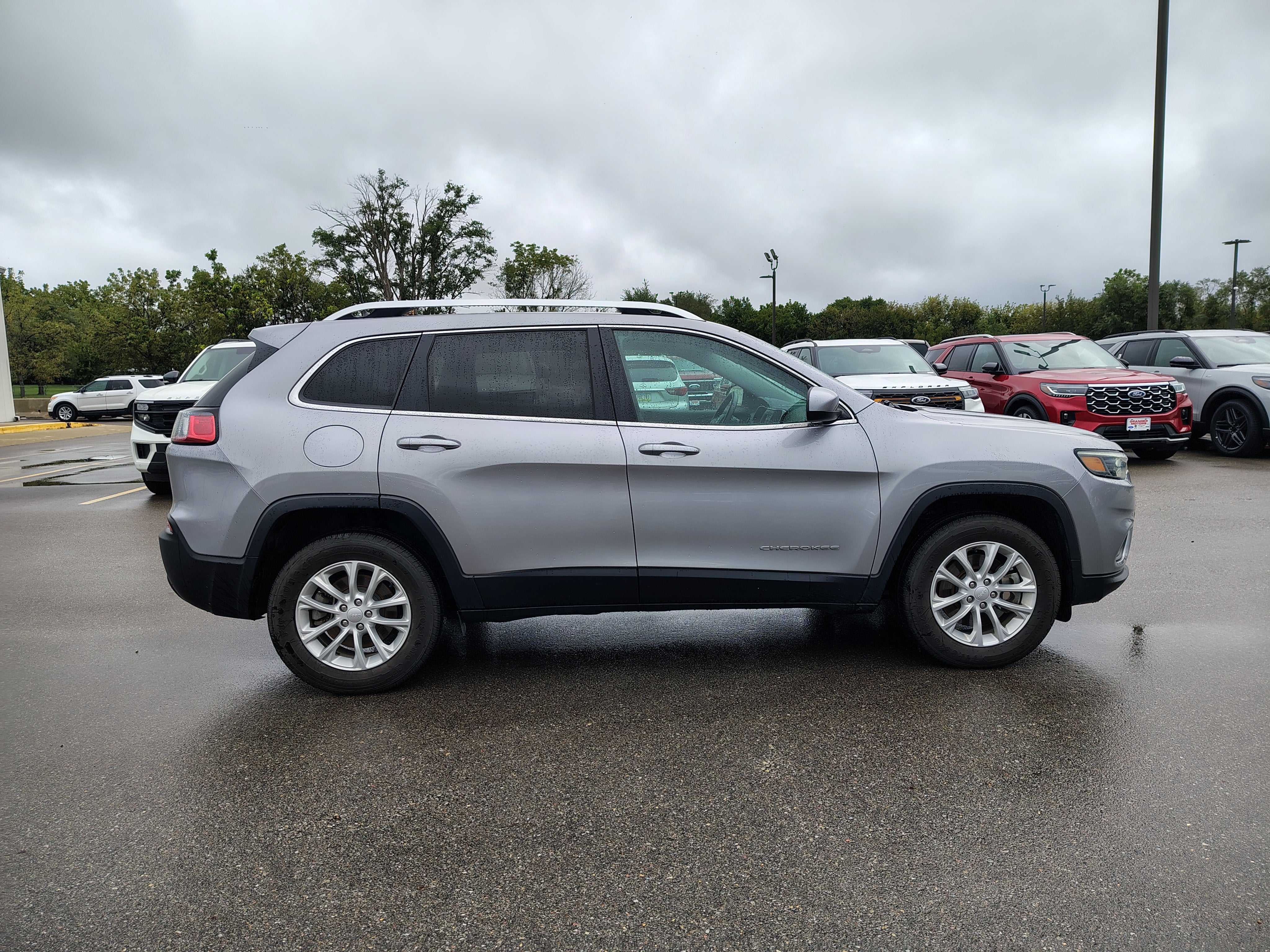 2019 Jeep Cherokee Latitude