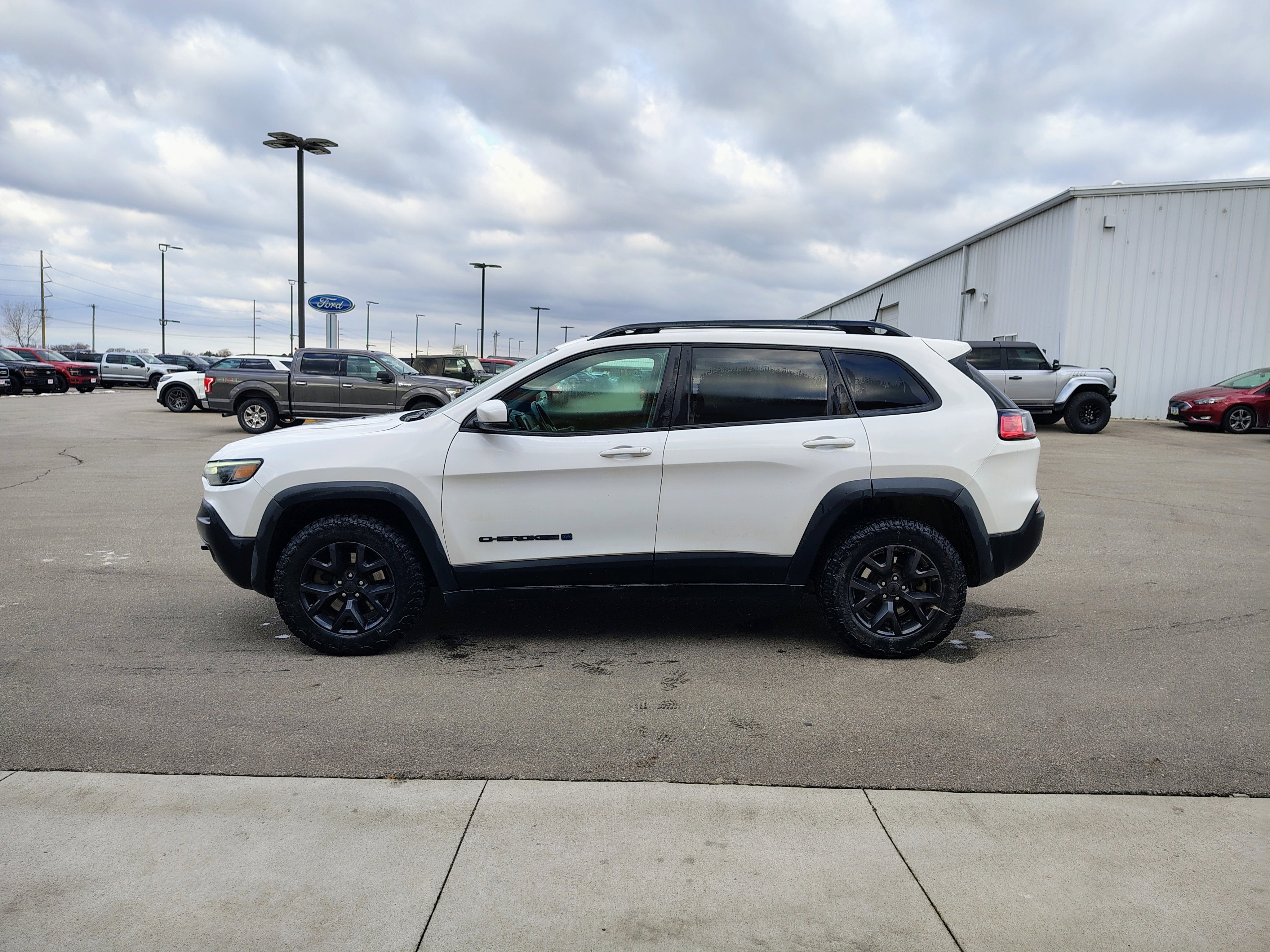 2020 Jeep Cherokee Upland