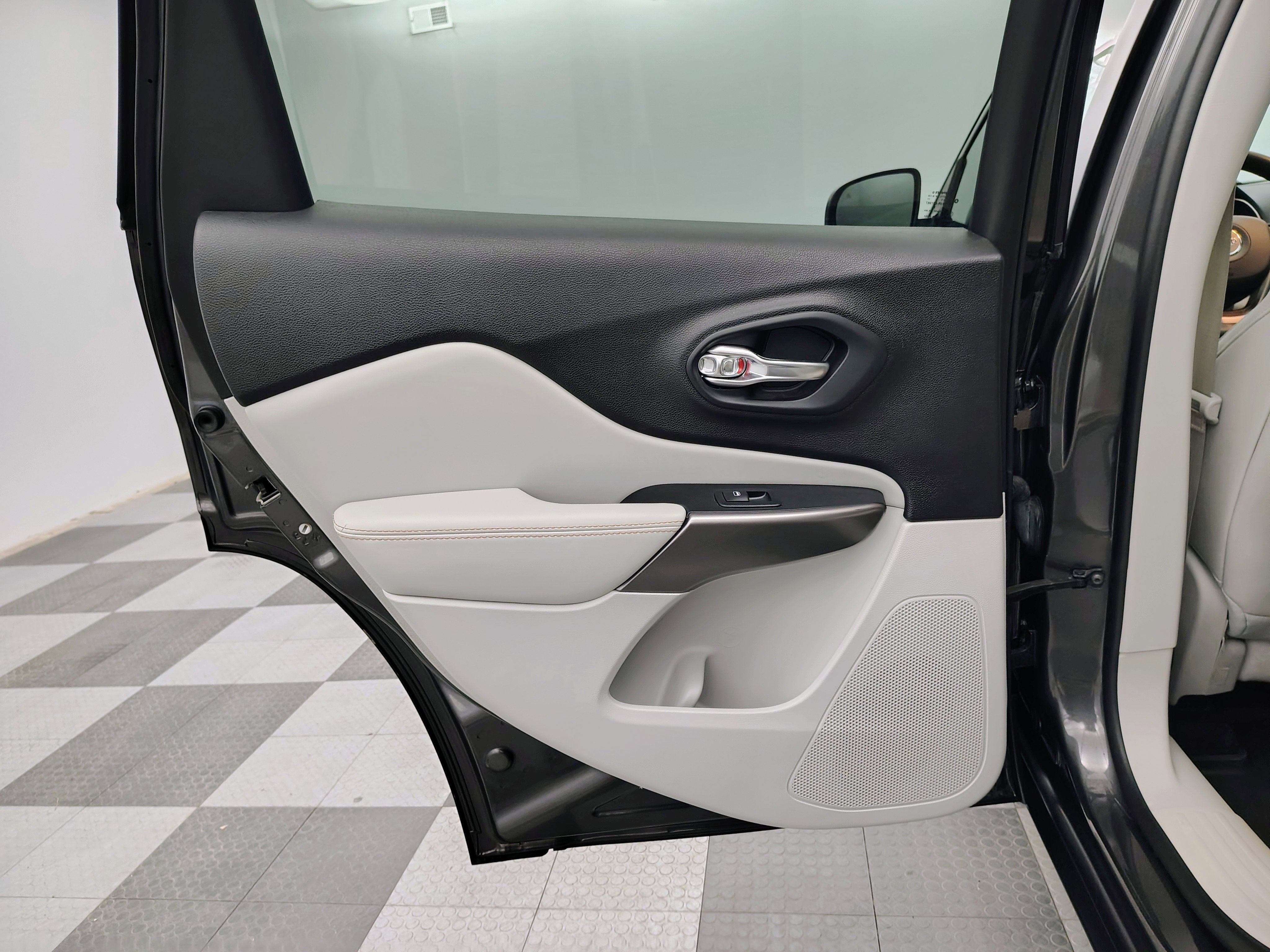 2022 Jeep Cherokee Limited 4x4