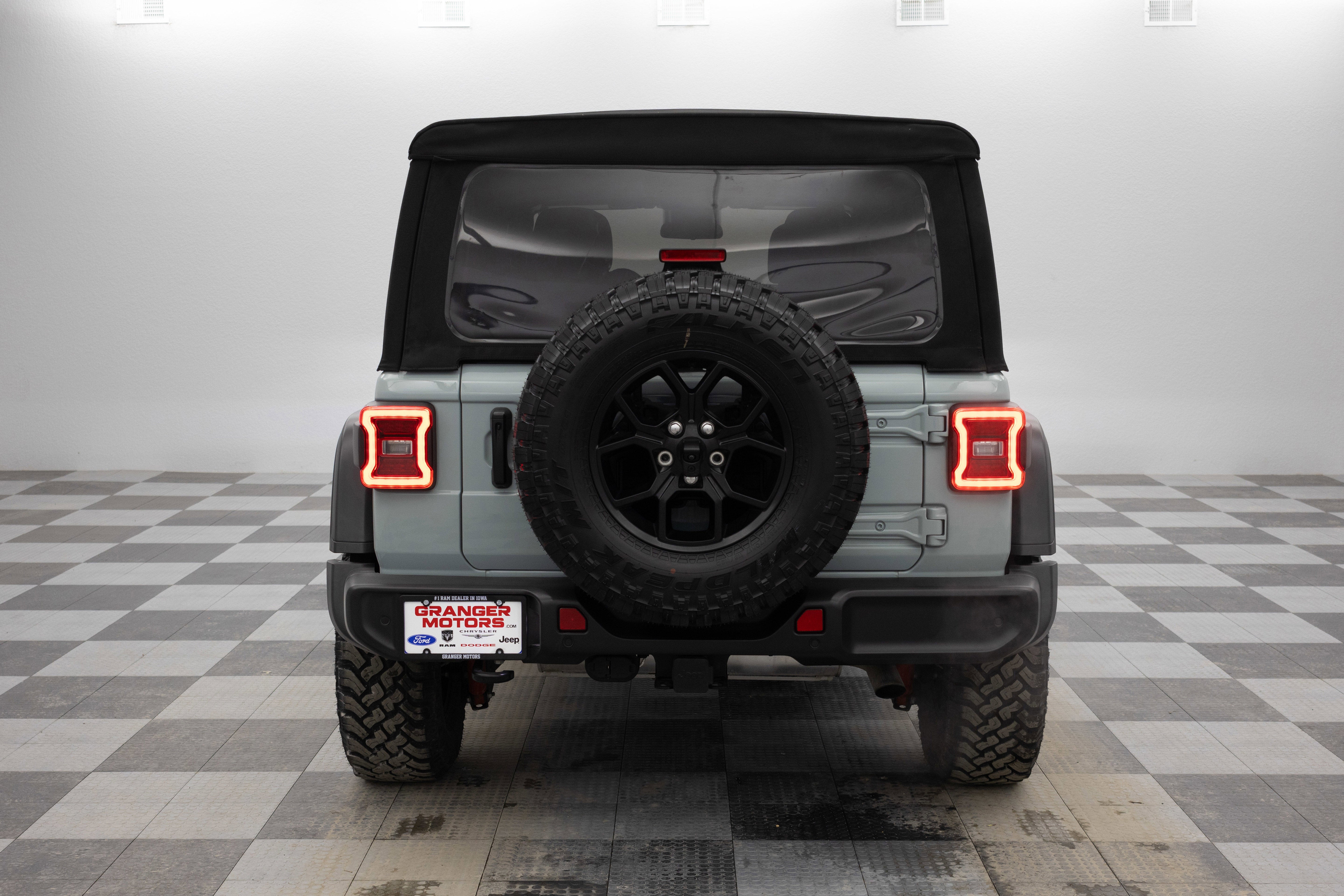 2024 Jeep Wrangler Willys