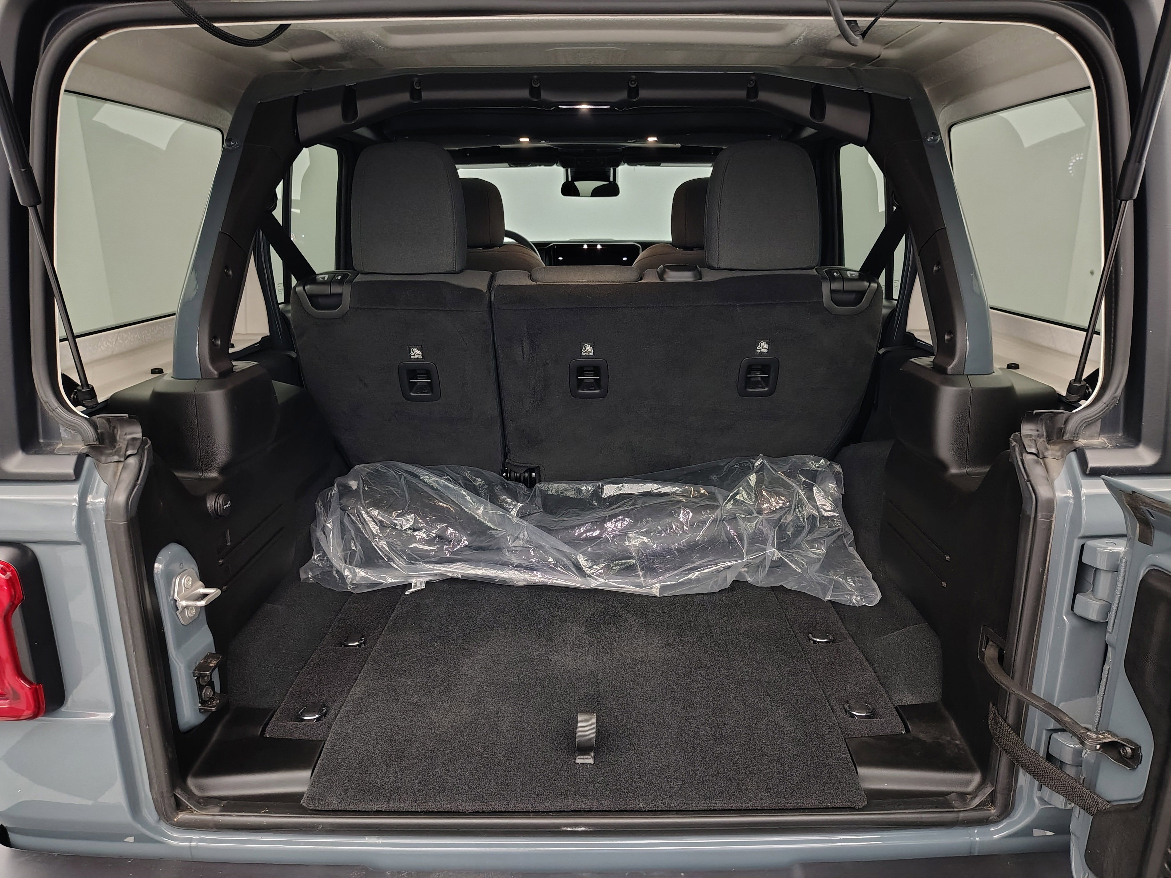 2024 Jeep Wrangler 4-Door Rubicon