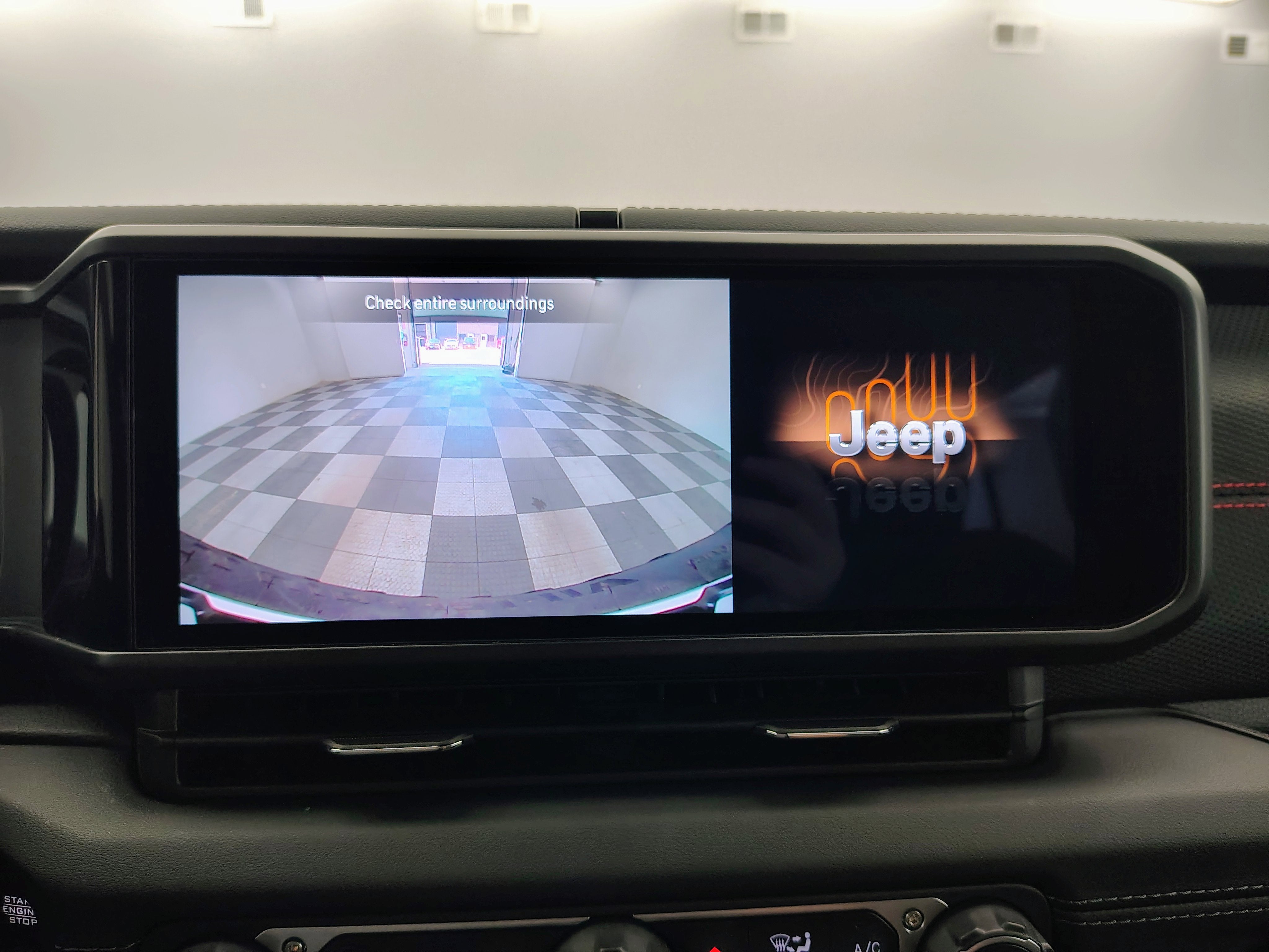 2024 Jeep Wrangler 4-Door Rubicon