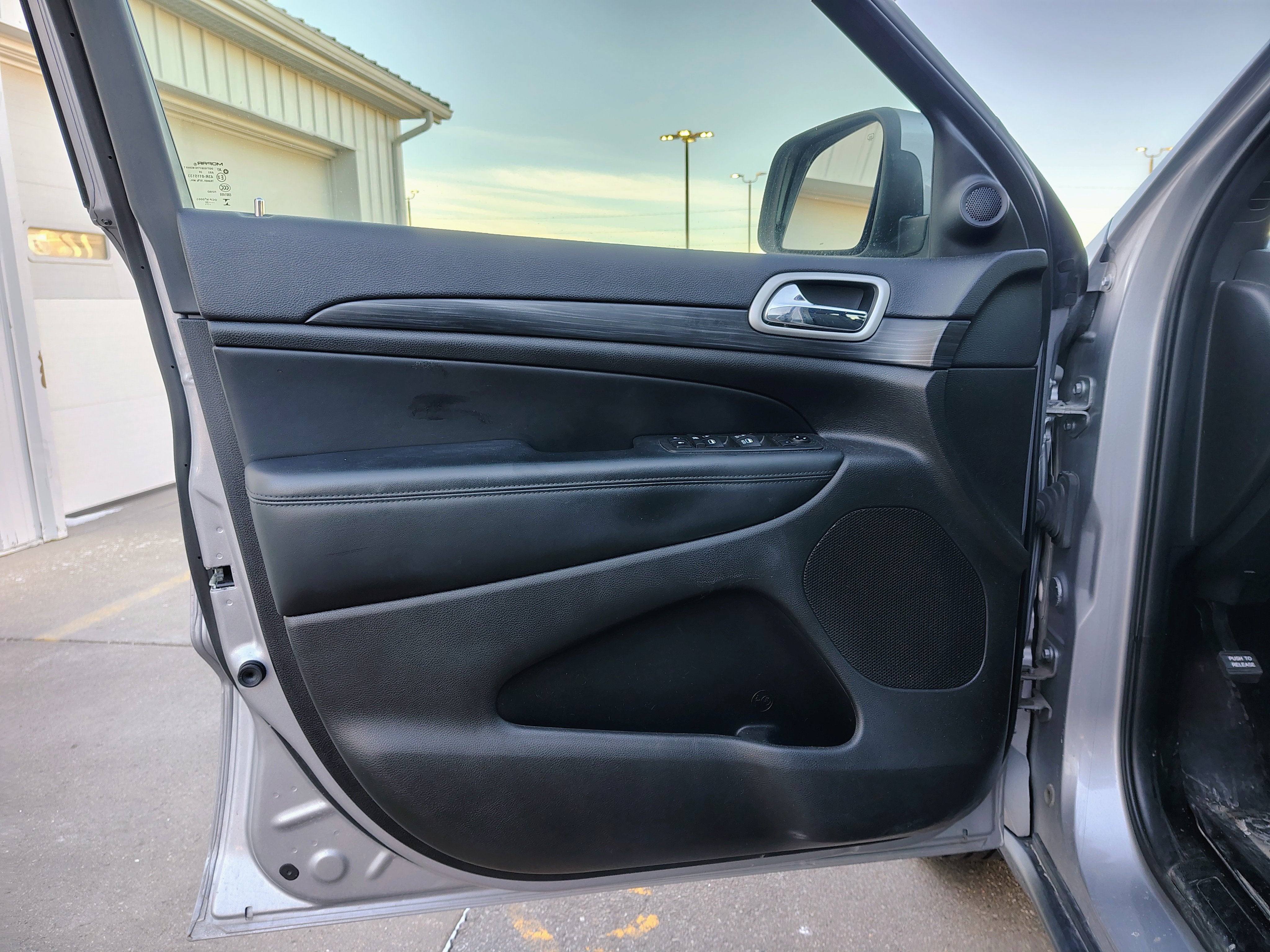 2020 Jeep Grand Cherokee Laredo E