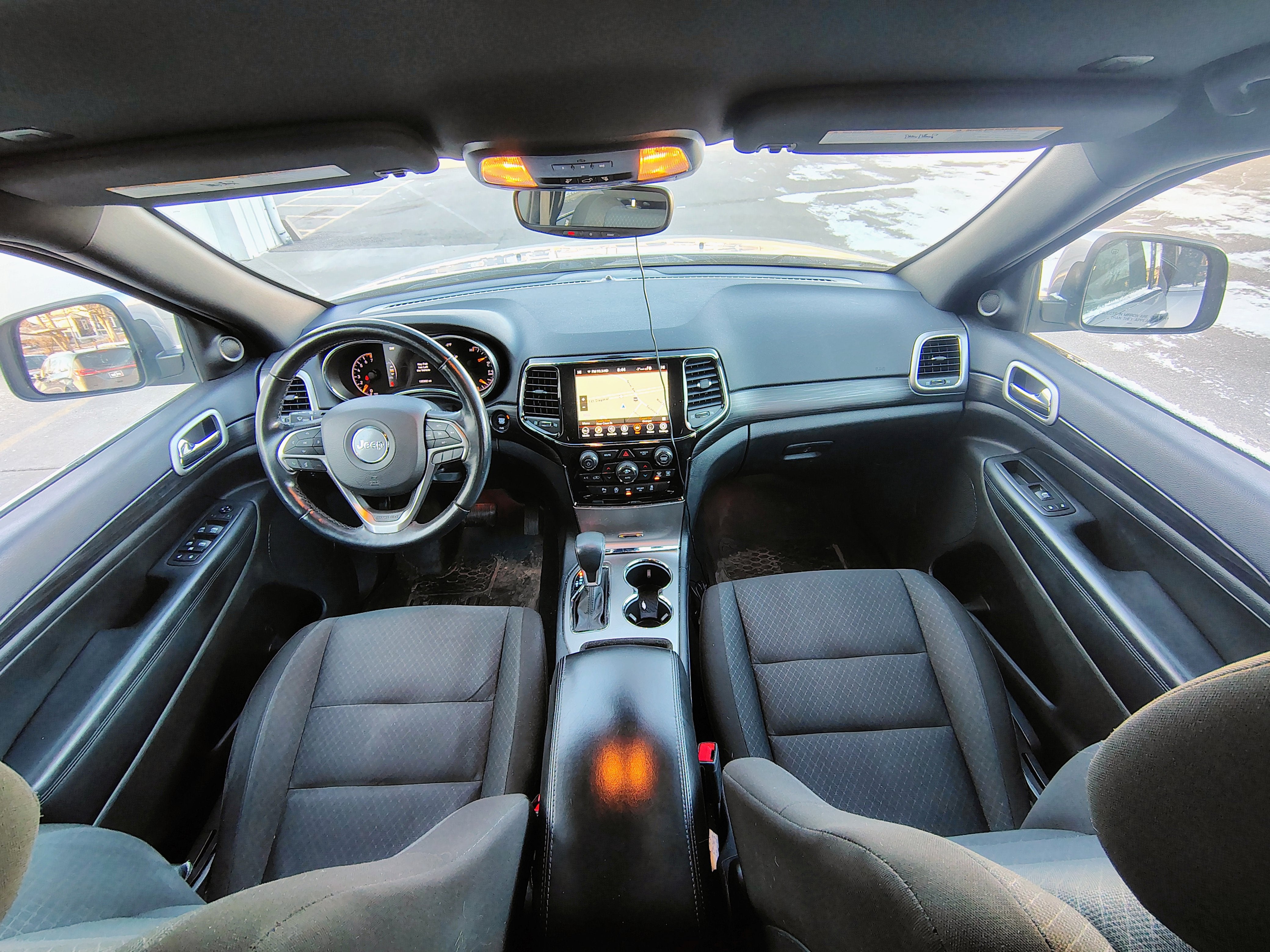 2020 Jeep Grand Cherokee Laredo E