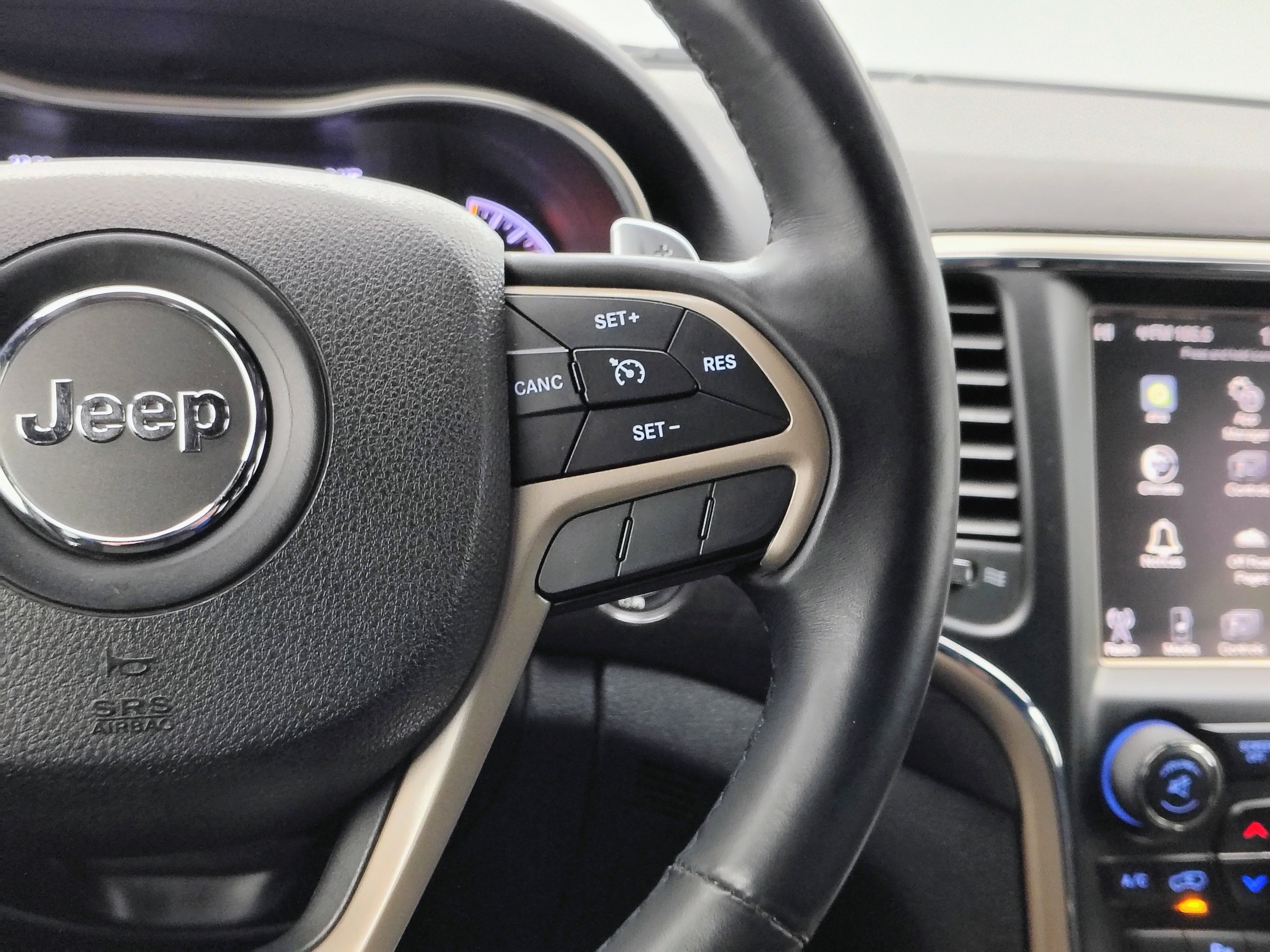 2017 Jeep Grand Cherokee Laredo