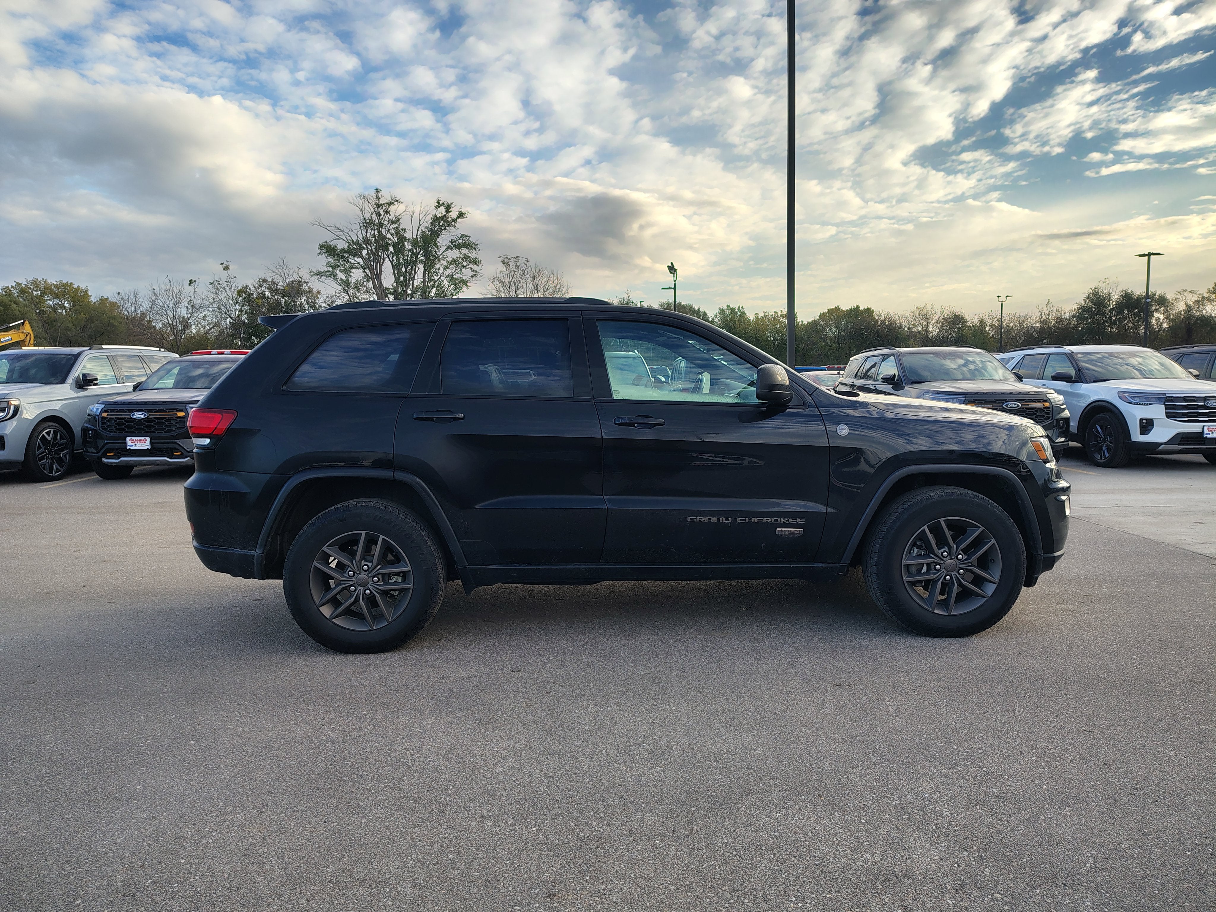 2017 Jeep Grand Cherokee Laredo