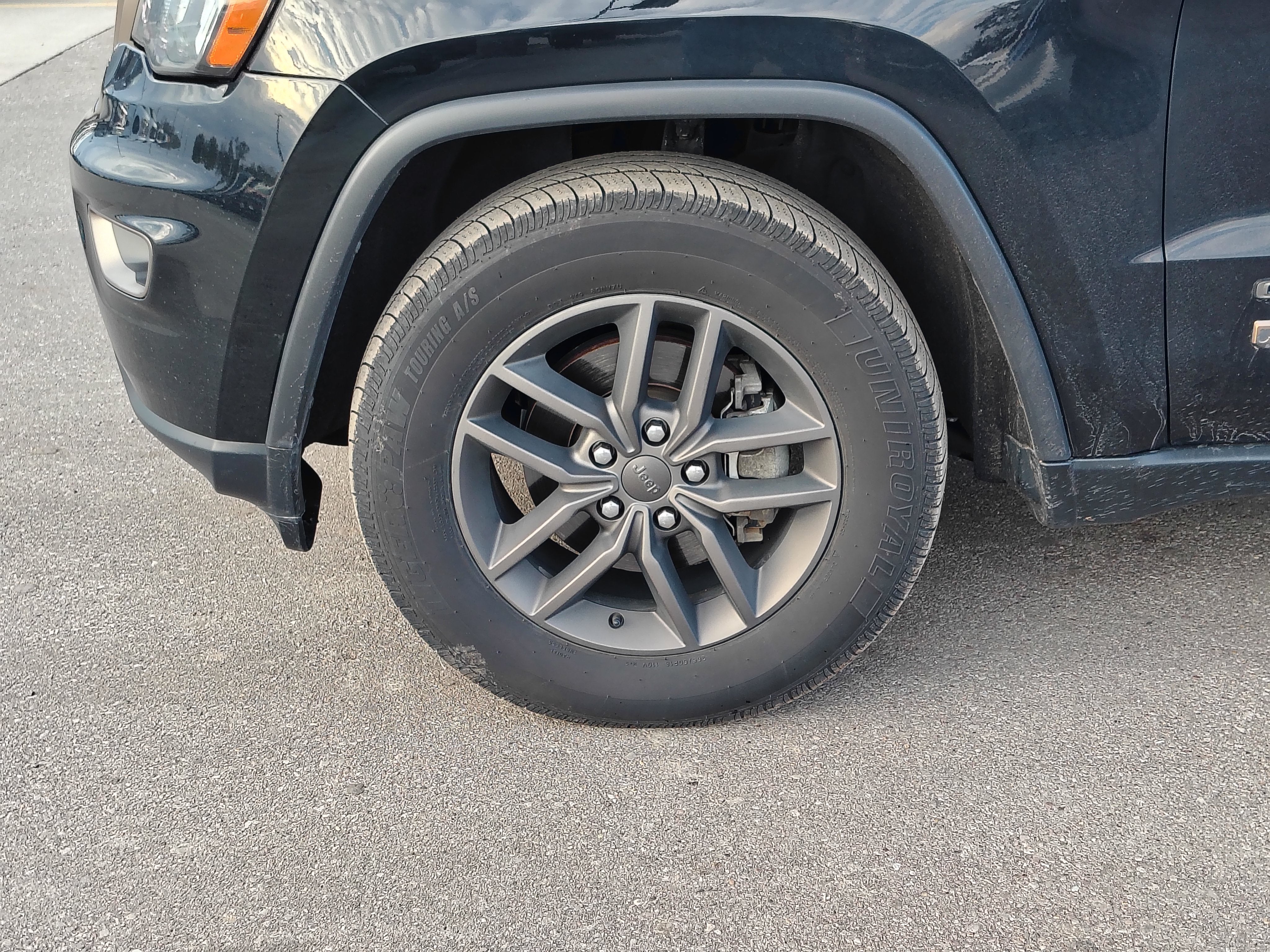 2017 Jeep Grand Cherokee Laredo