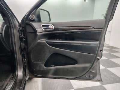 2019 Jeep Grand Cherokee Laredo E