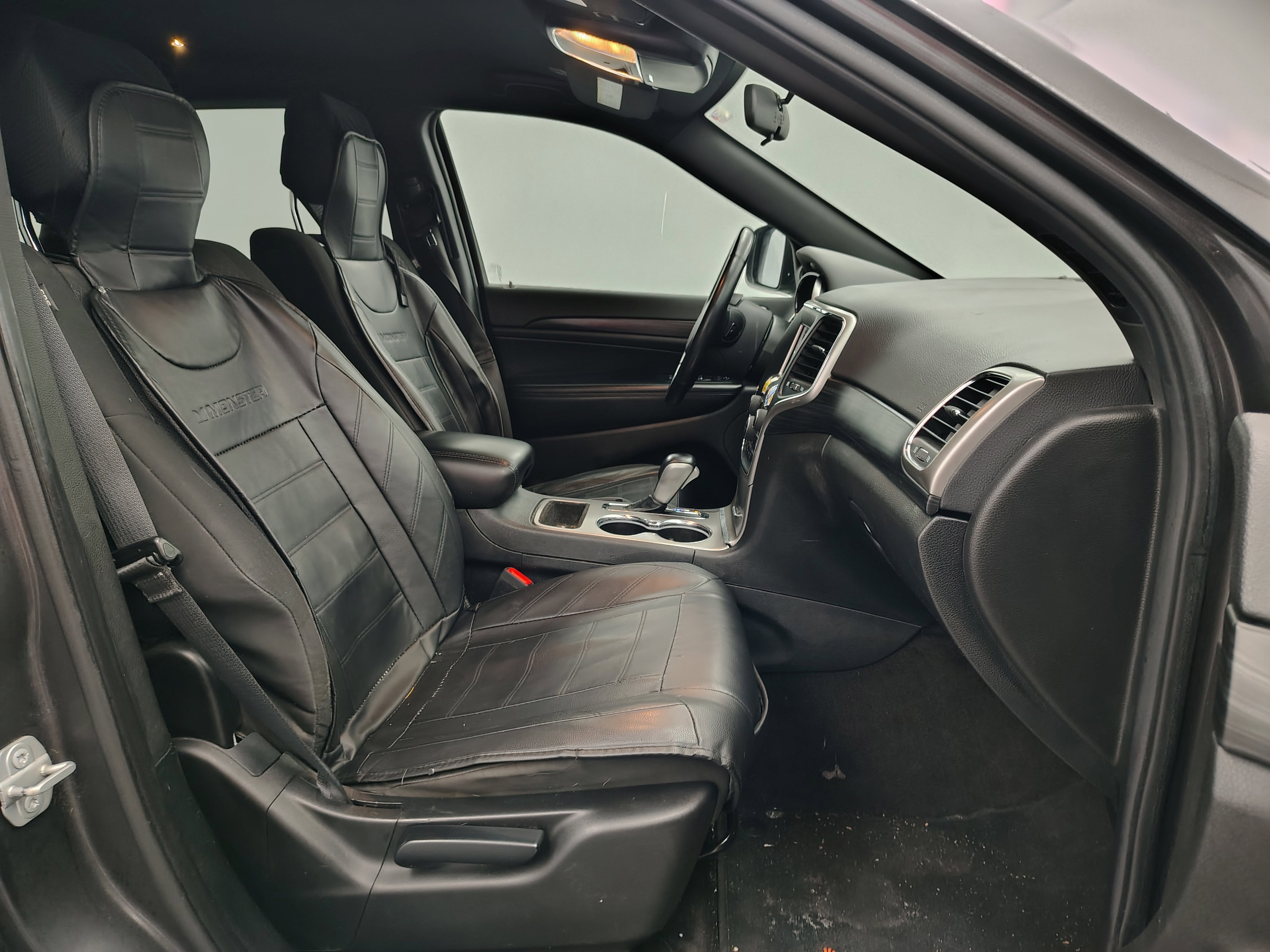 2019 Jeep Grand Cherokee Laredo E