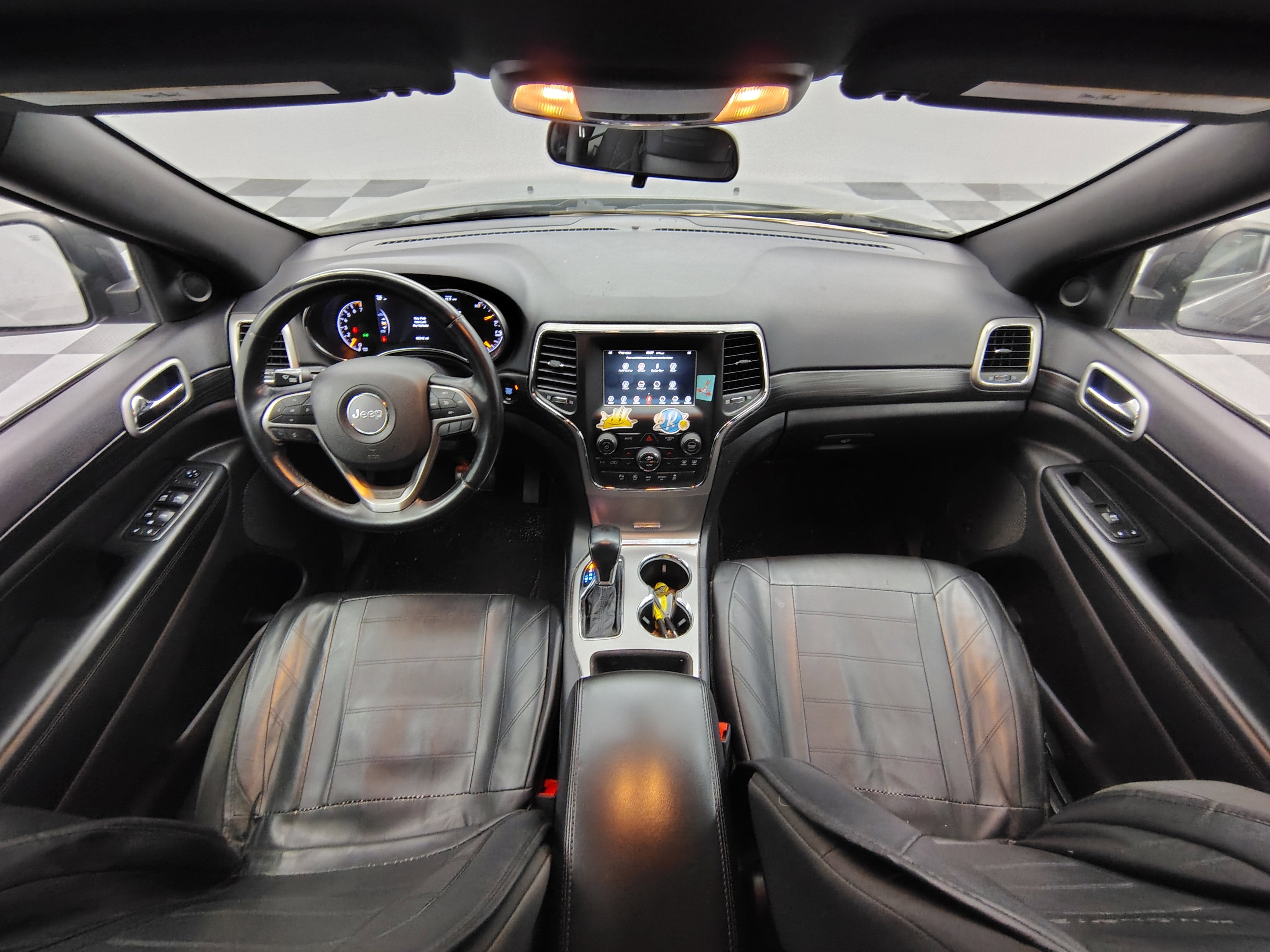 2019 Jeep Grand Cherokee Laredo E