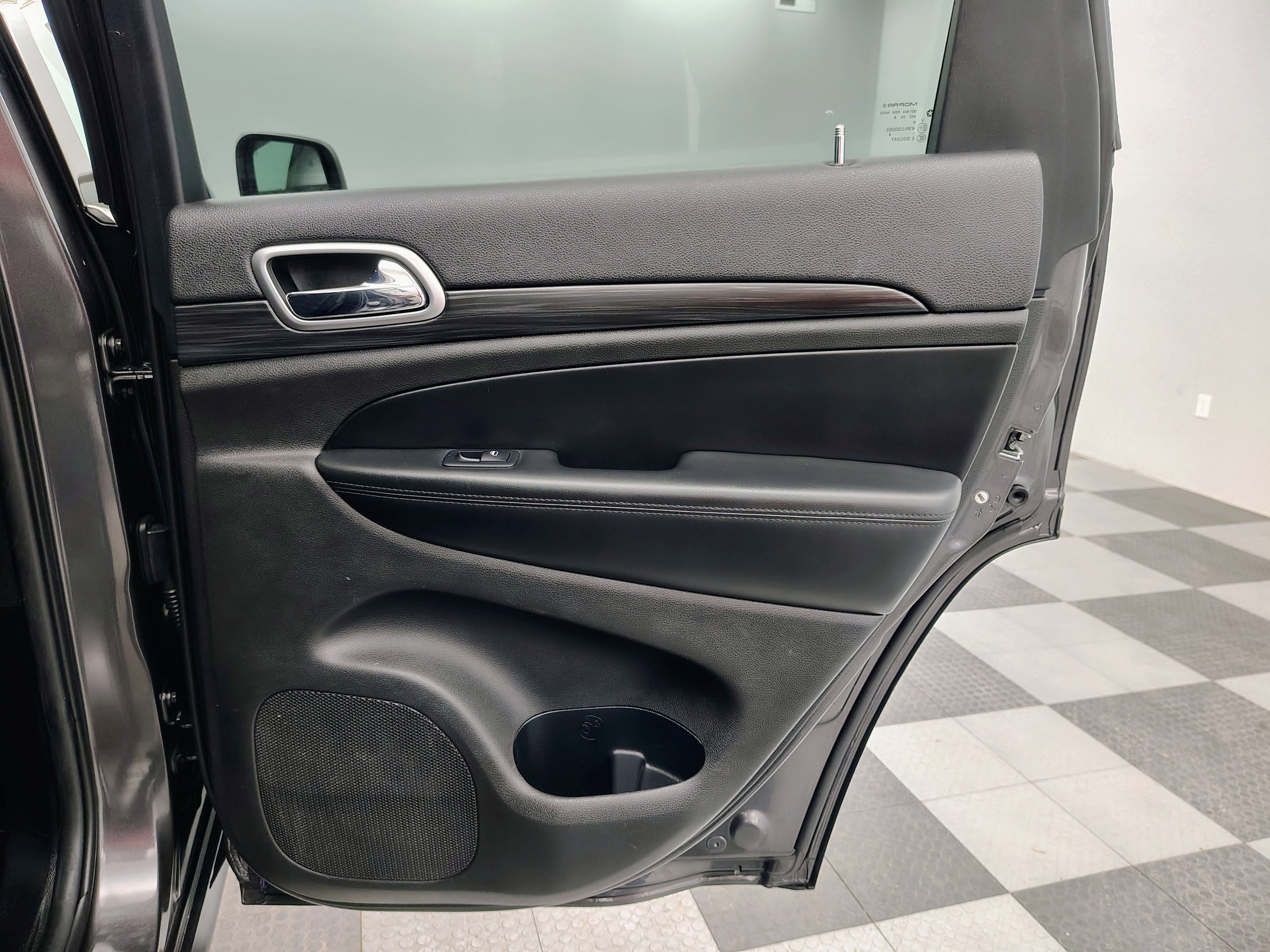 2019 Jeep Grand Cherokee Laredo E