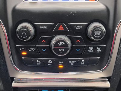 2019 Jeep Grand Cherokee Laredo E