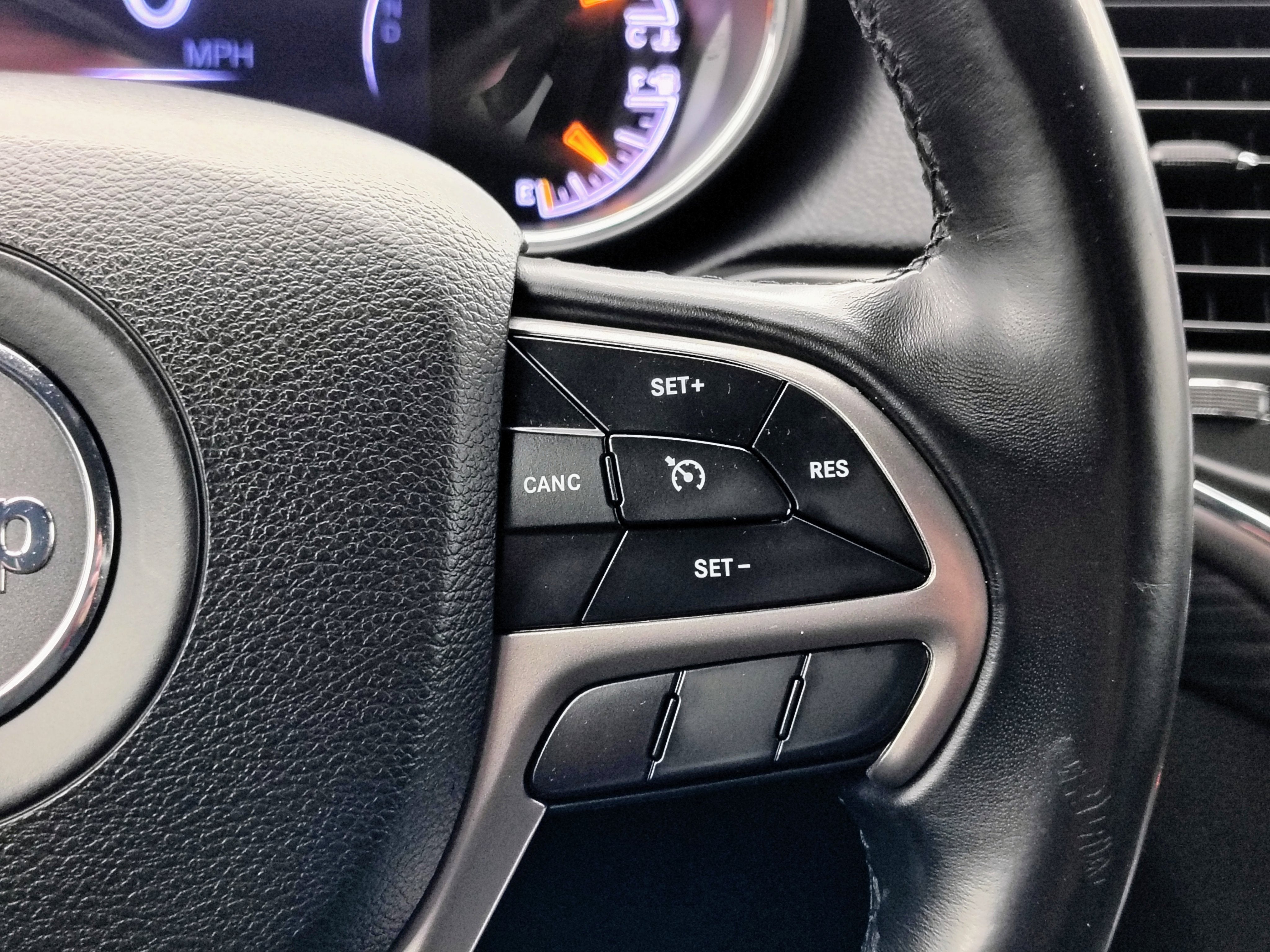 2019 Jeep Grand Cherokee Laredo E