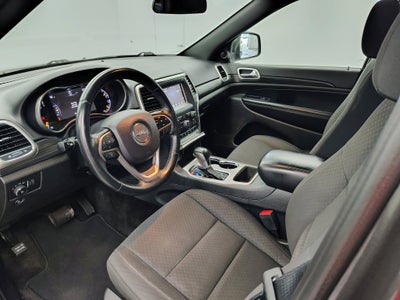 2019 Jeep Grand Cherokee Laredo E