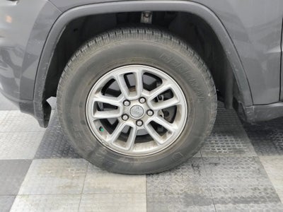 2019 Jeep Grand Cherokee Laredo E