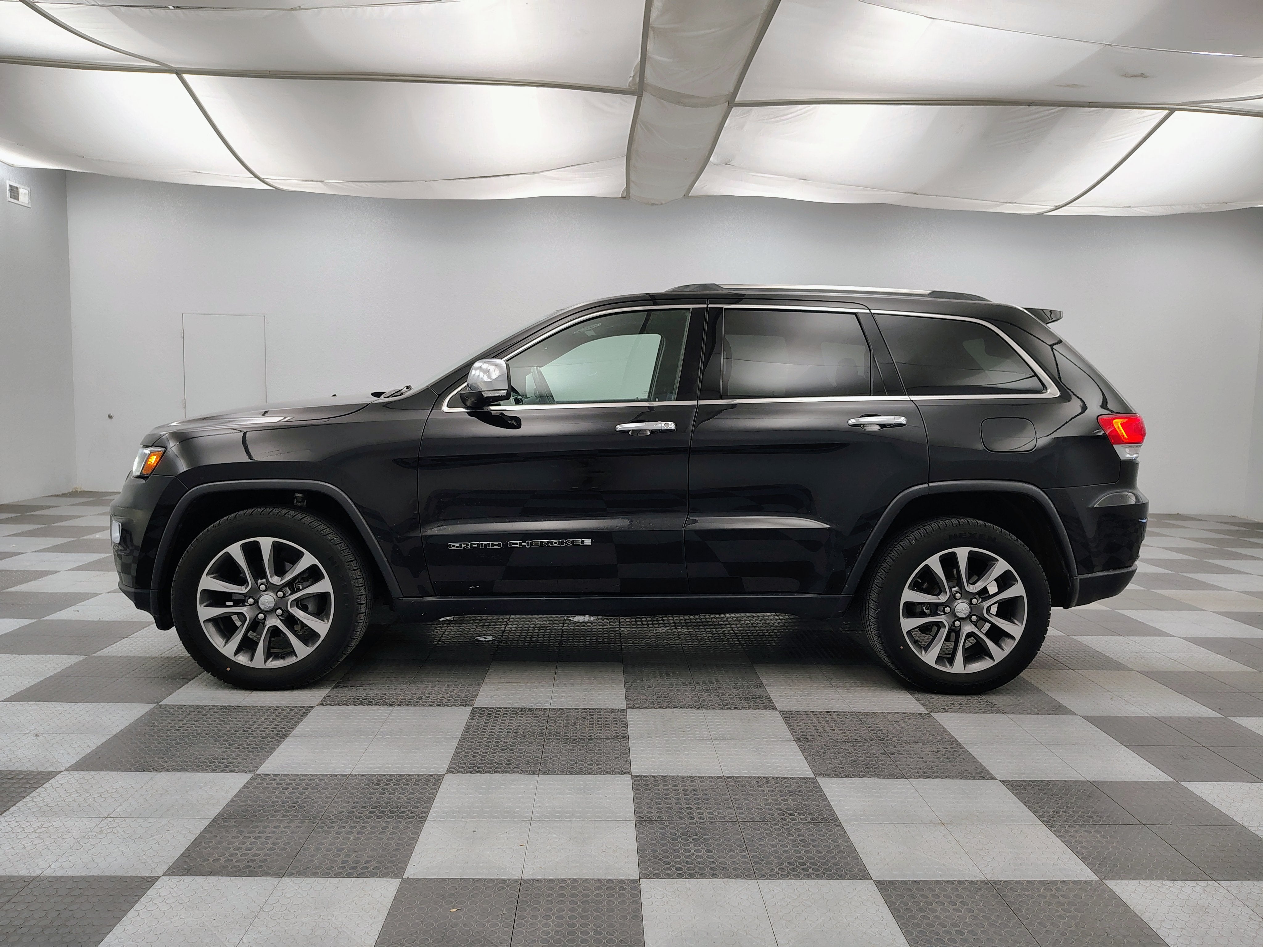 2018 Jeep Grand Cherokee Limited 4x4